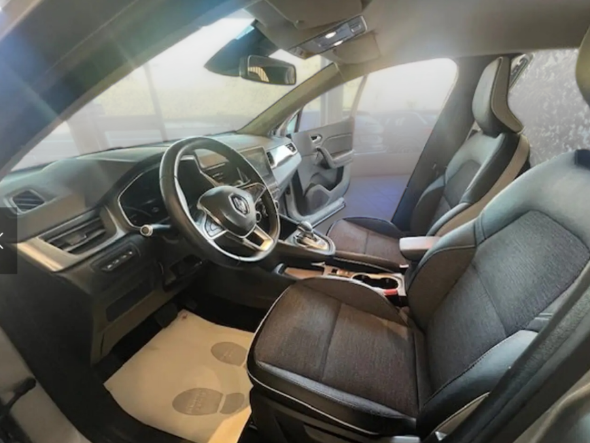 RENAULT CAPTUR 1.6 E-TECH PHEV INTENSE