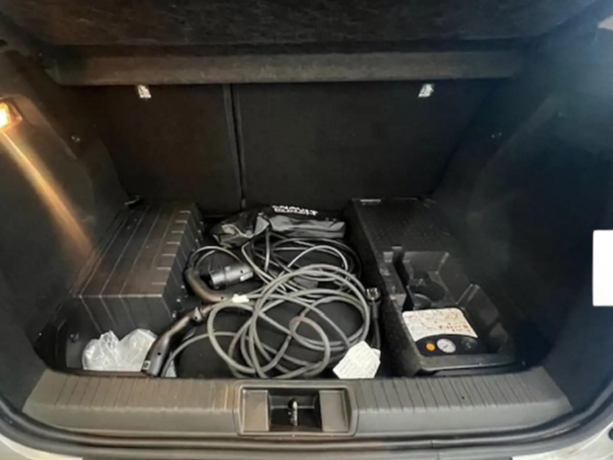 RENAULT CAPTUR 1.6 E-TECH PHEV INTENSE