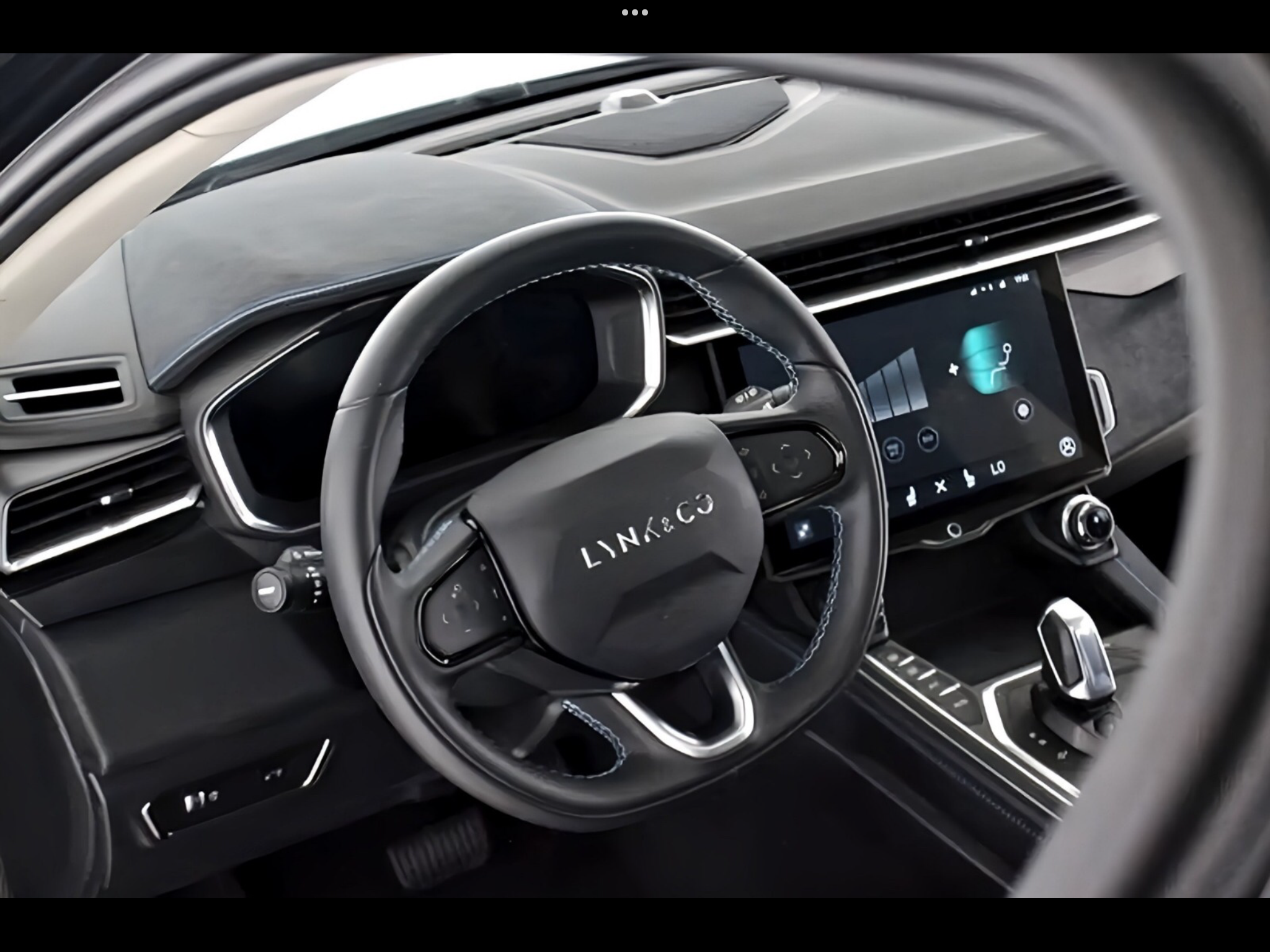 LINK&CO 01  1.5 TD PHEV  261 CV PERFETTA