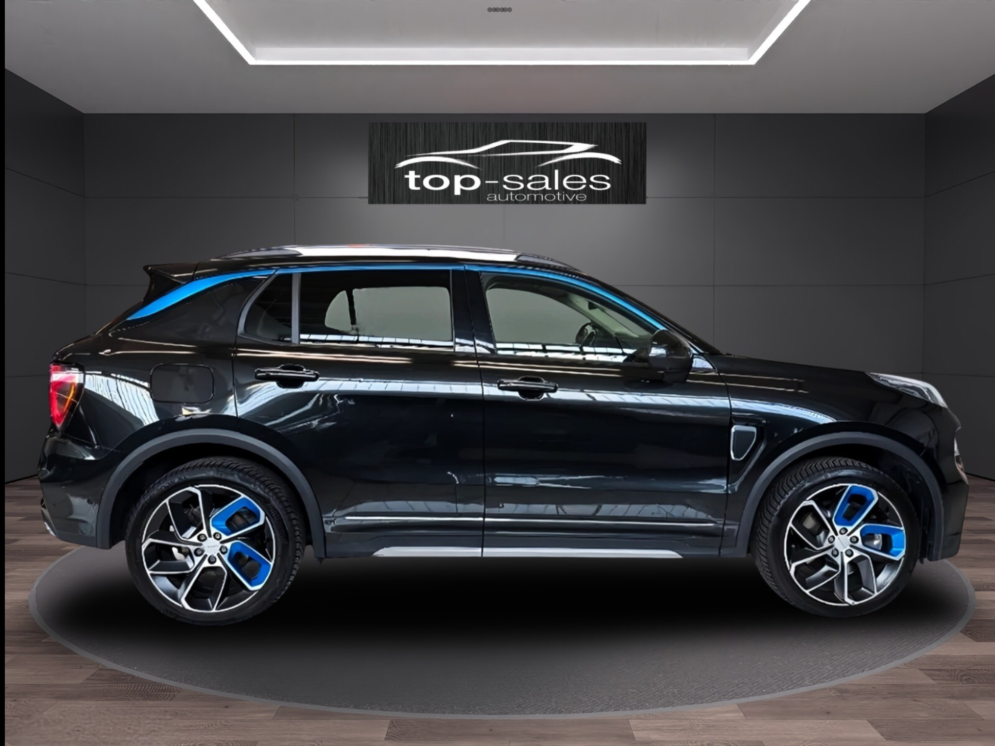 LINK&CO 01  1.5 TD PHEV  261 CV PERFETTA