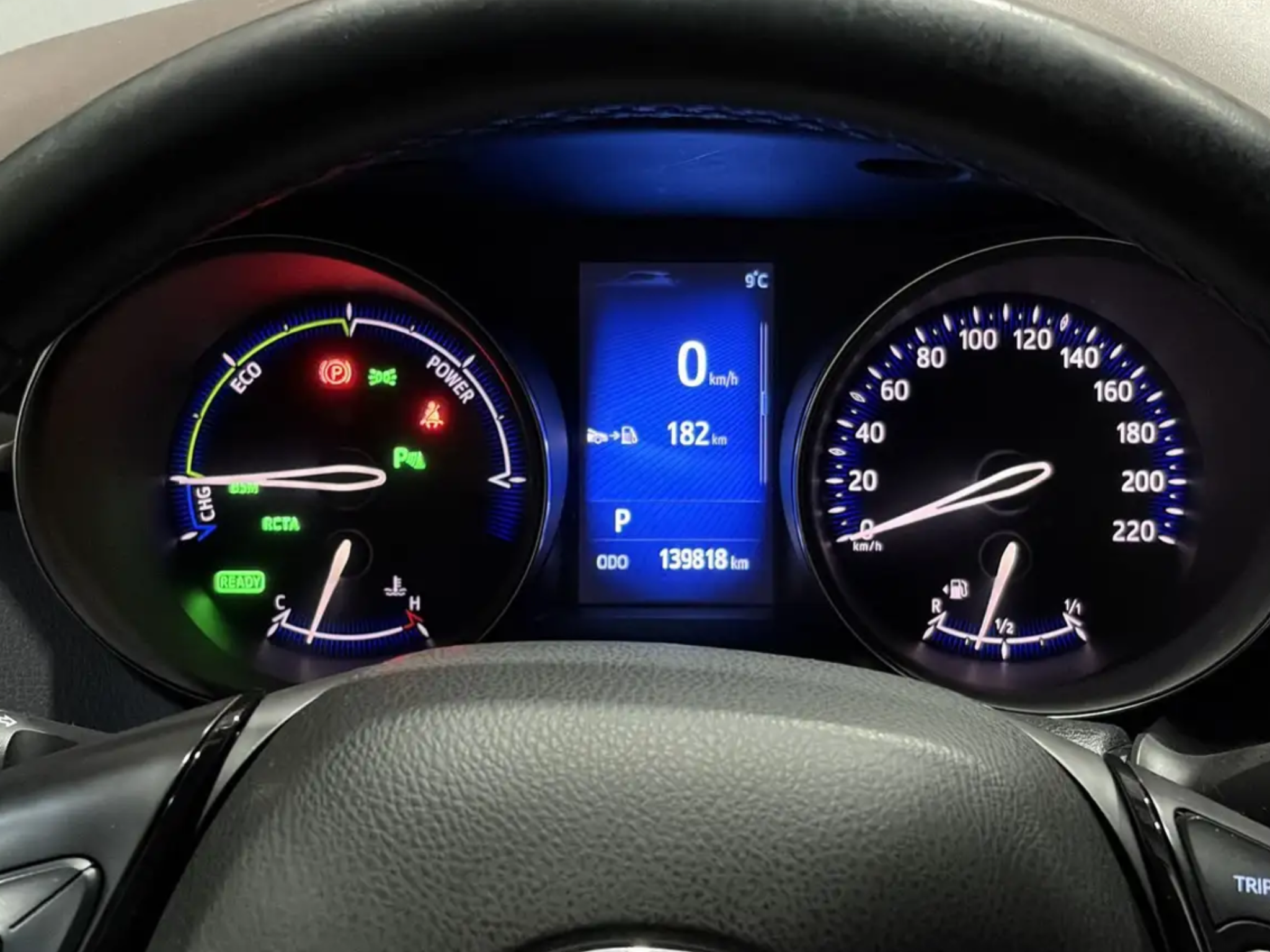 TOYOTA C-HR 1.8 HYBRID E – CVT LOUNGE