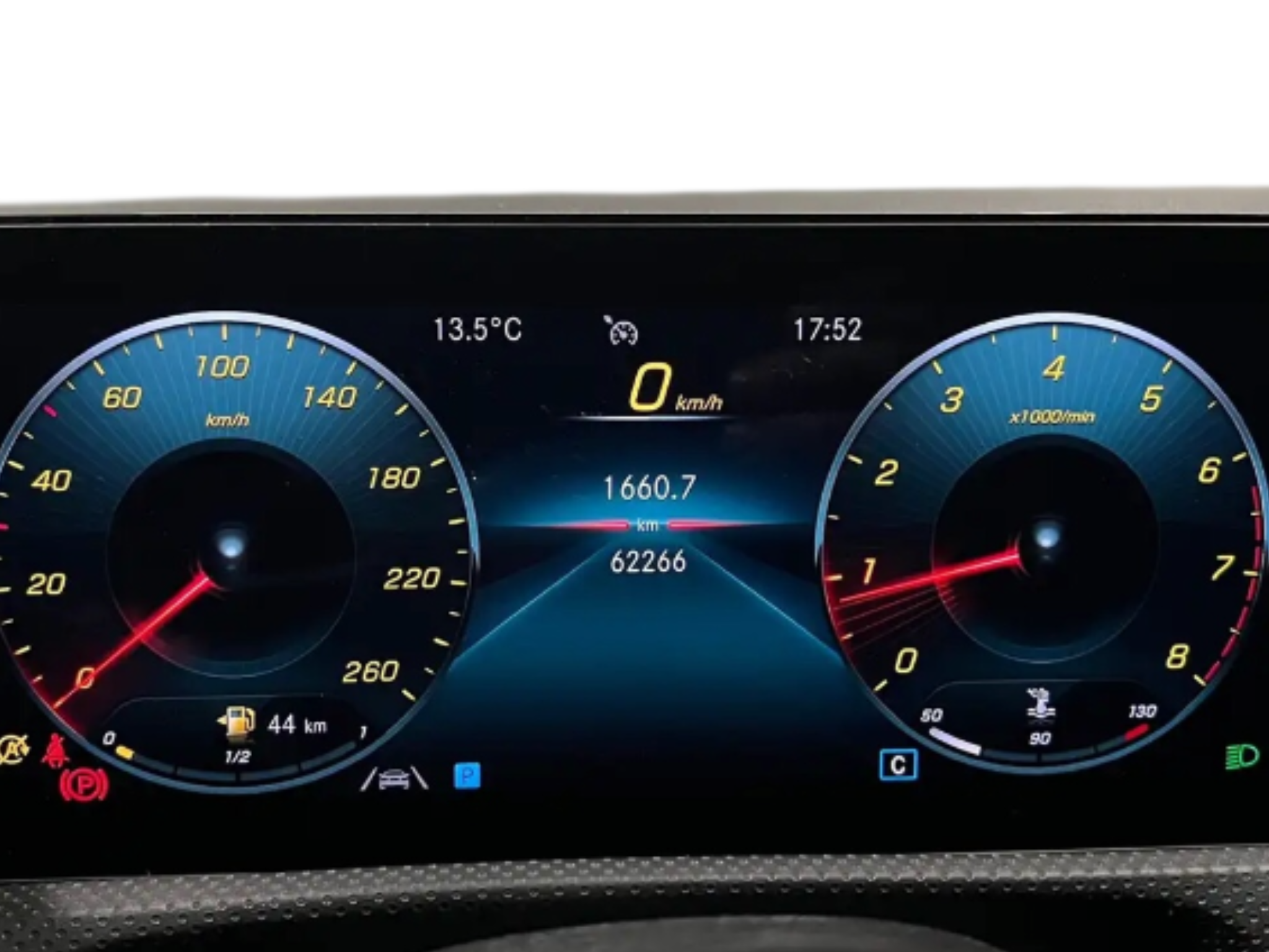 MERCEDES-BENZ A 180 PREMIUM PLUS  AMG