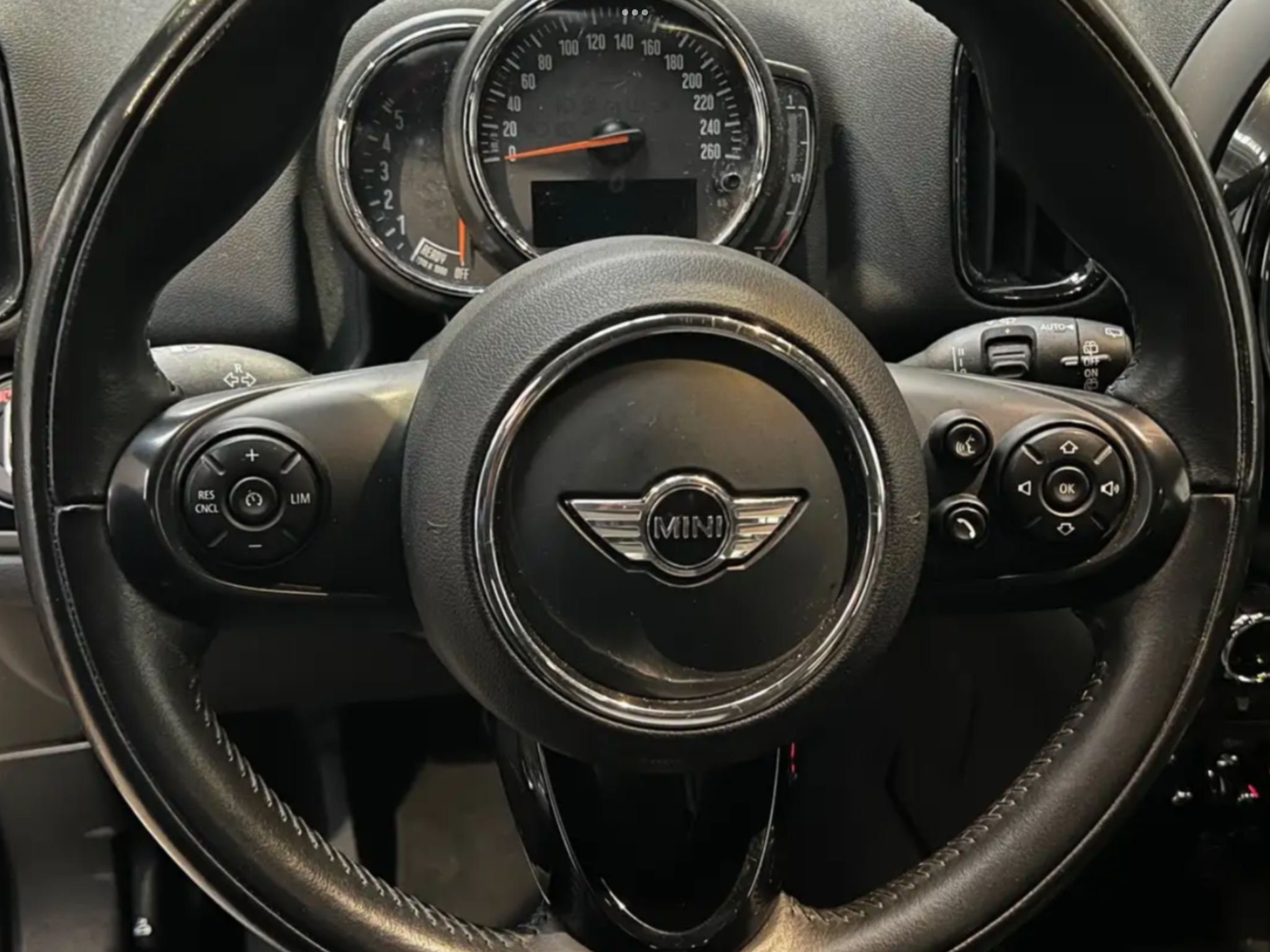 MINI COOPER D COUNTRYMAN 2.0 HYPE 4×4