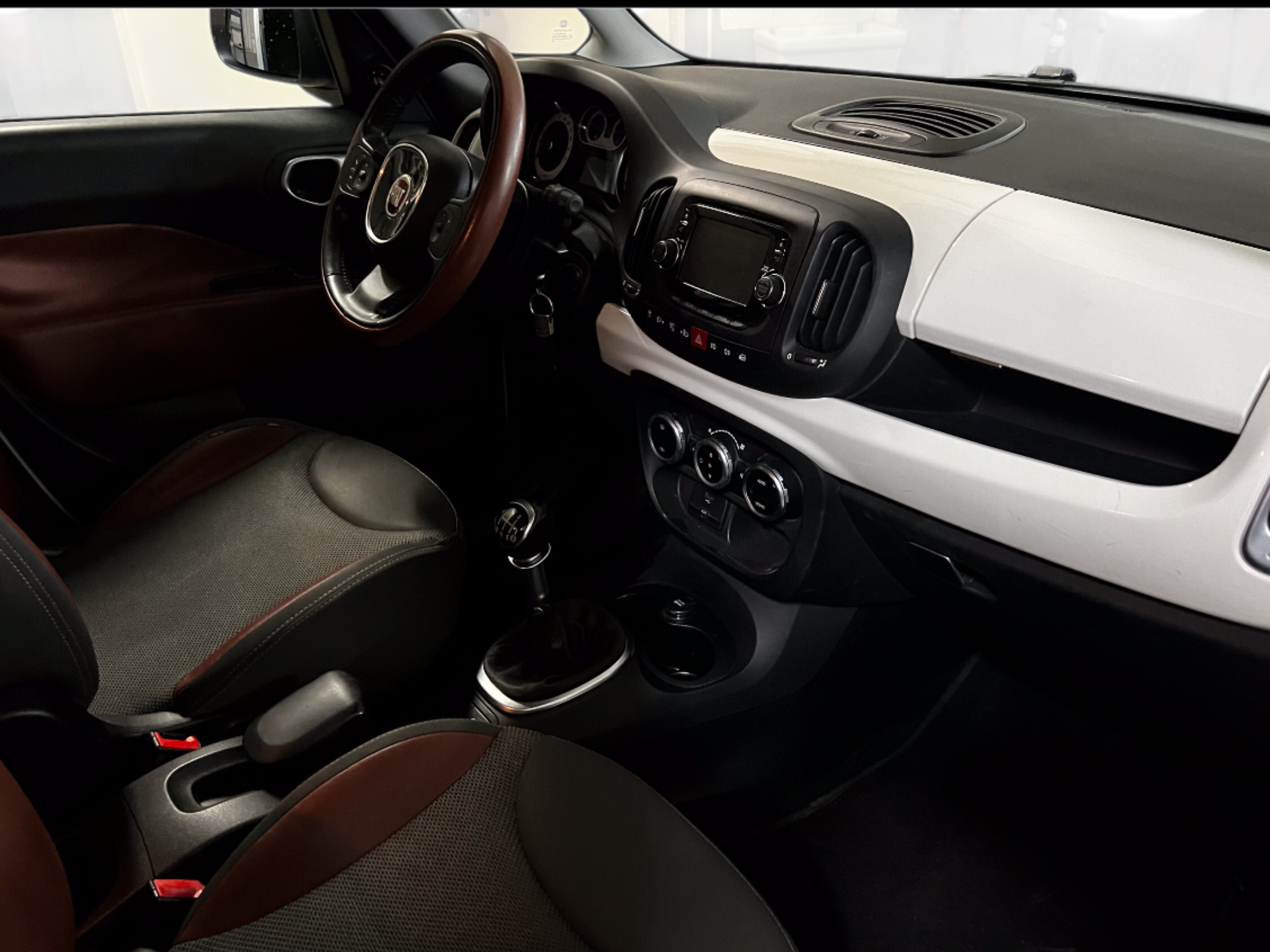 FIAT 500 L  1.4 PERFETTA SI NEOPATENTATI