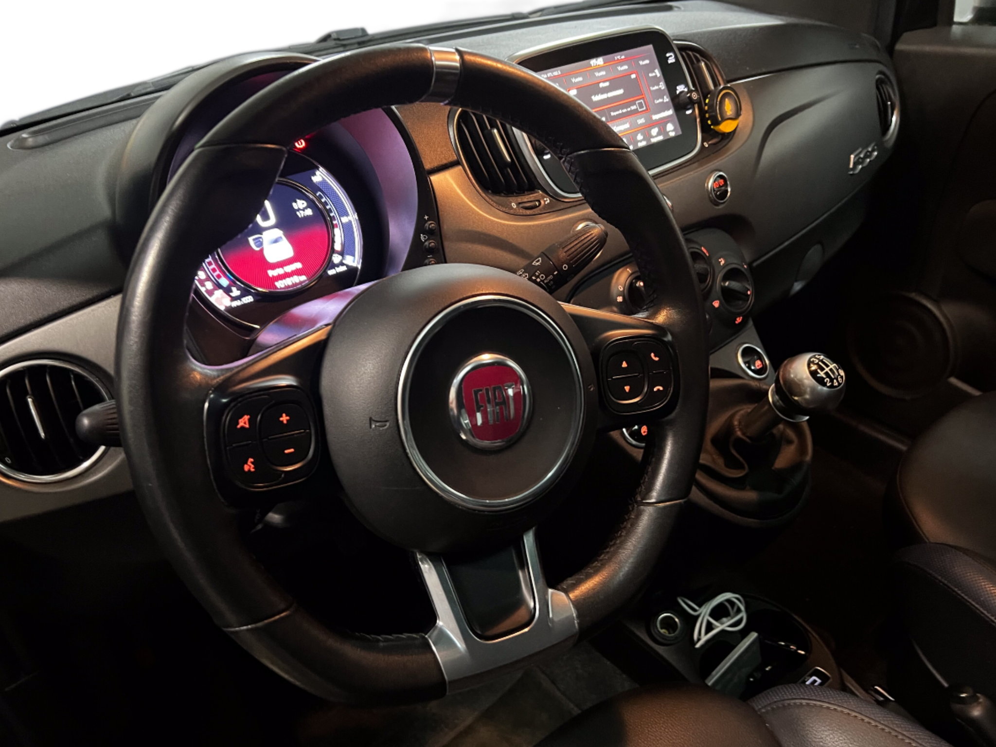 FIAT 500 SPORT 1.0 HYBRID SI NEOPATENTATI