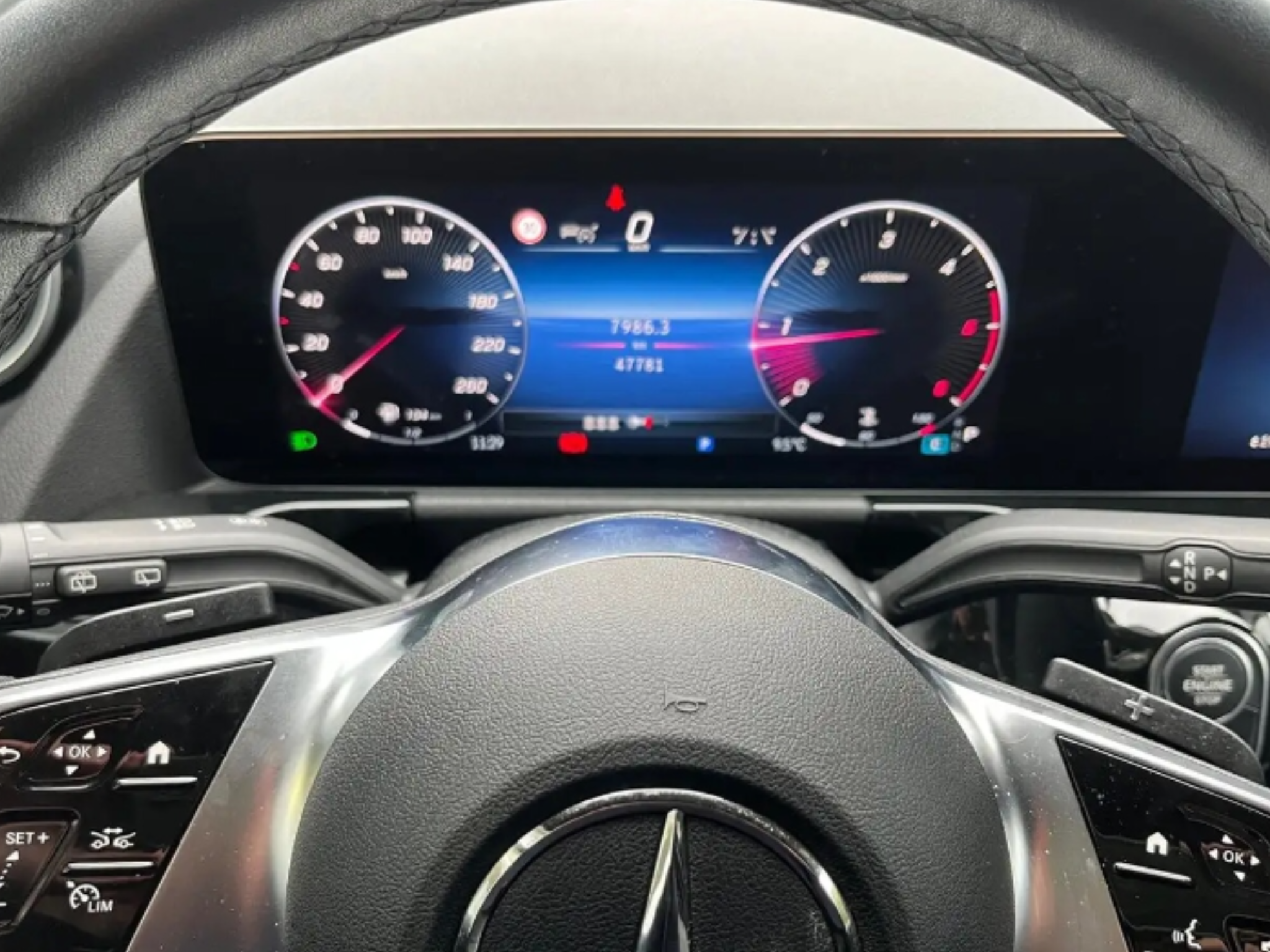 MERCEDES-BENZ GLA 180  D ADVANCED PLUS