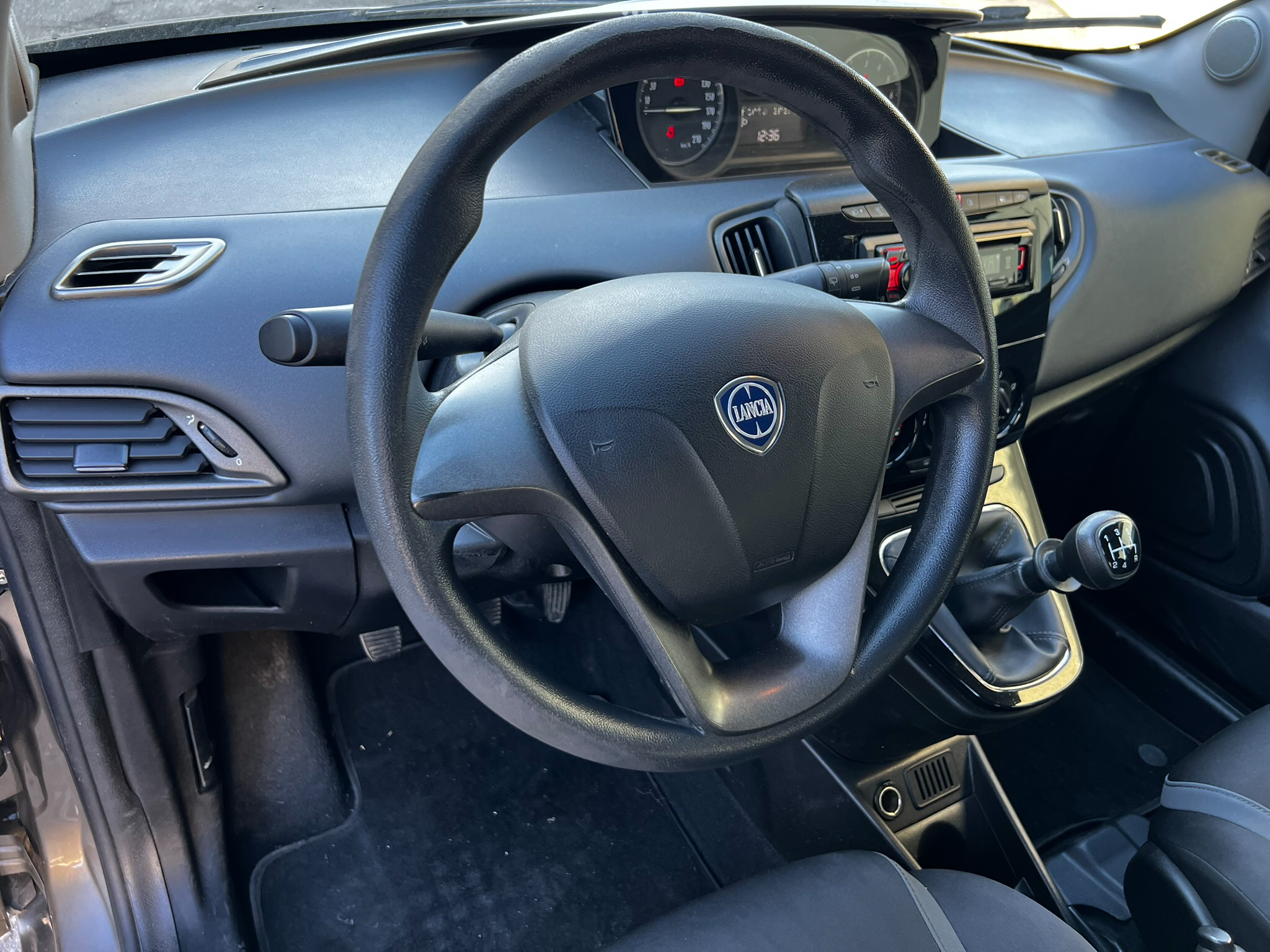 LANCIA YPSILON 1.2 S&S PLATINUM PERFETTA