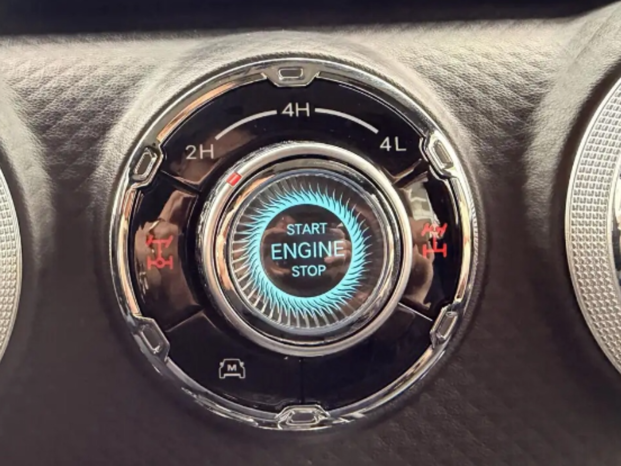 ICH-X K2  TURBO DIESEL 2.0 4X4  GANCIO TRAINO