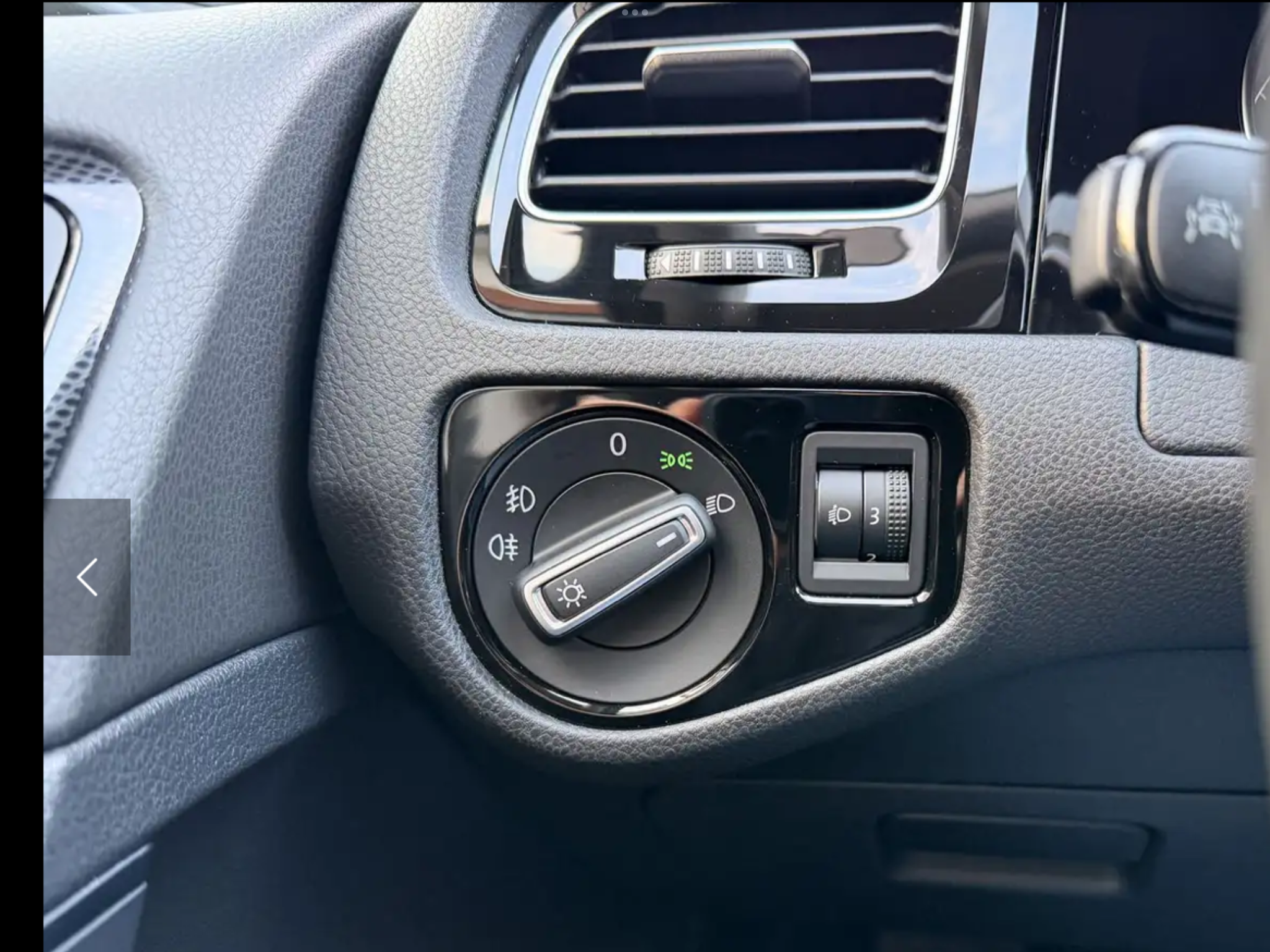 VOLKSWAGEN GOLF BUSINESS 1.6 BLUE TDI