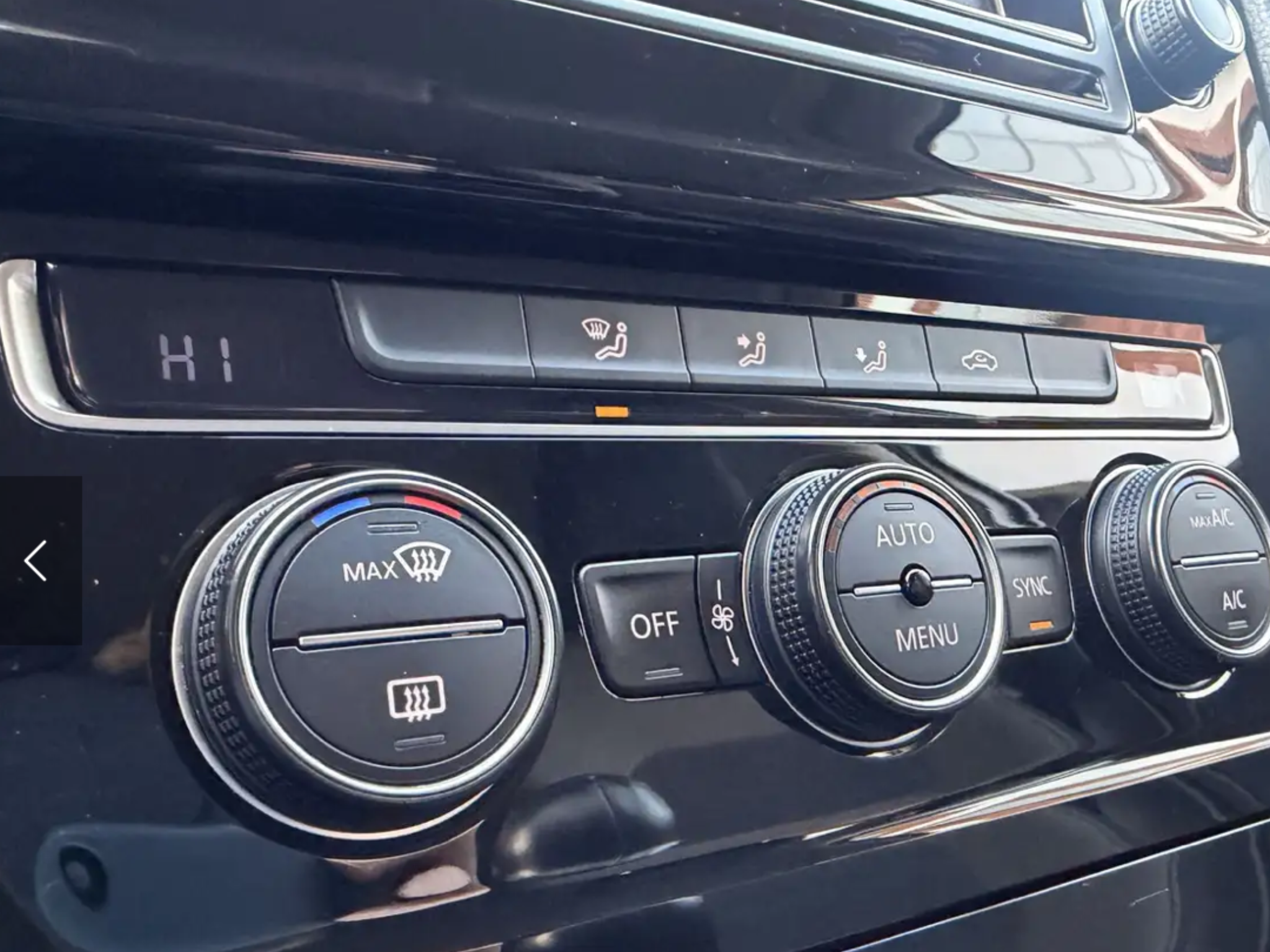 VOLKSWAGEN GOLF BUSINESS 1.6 BLUE TDI