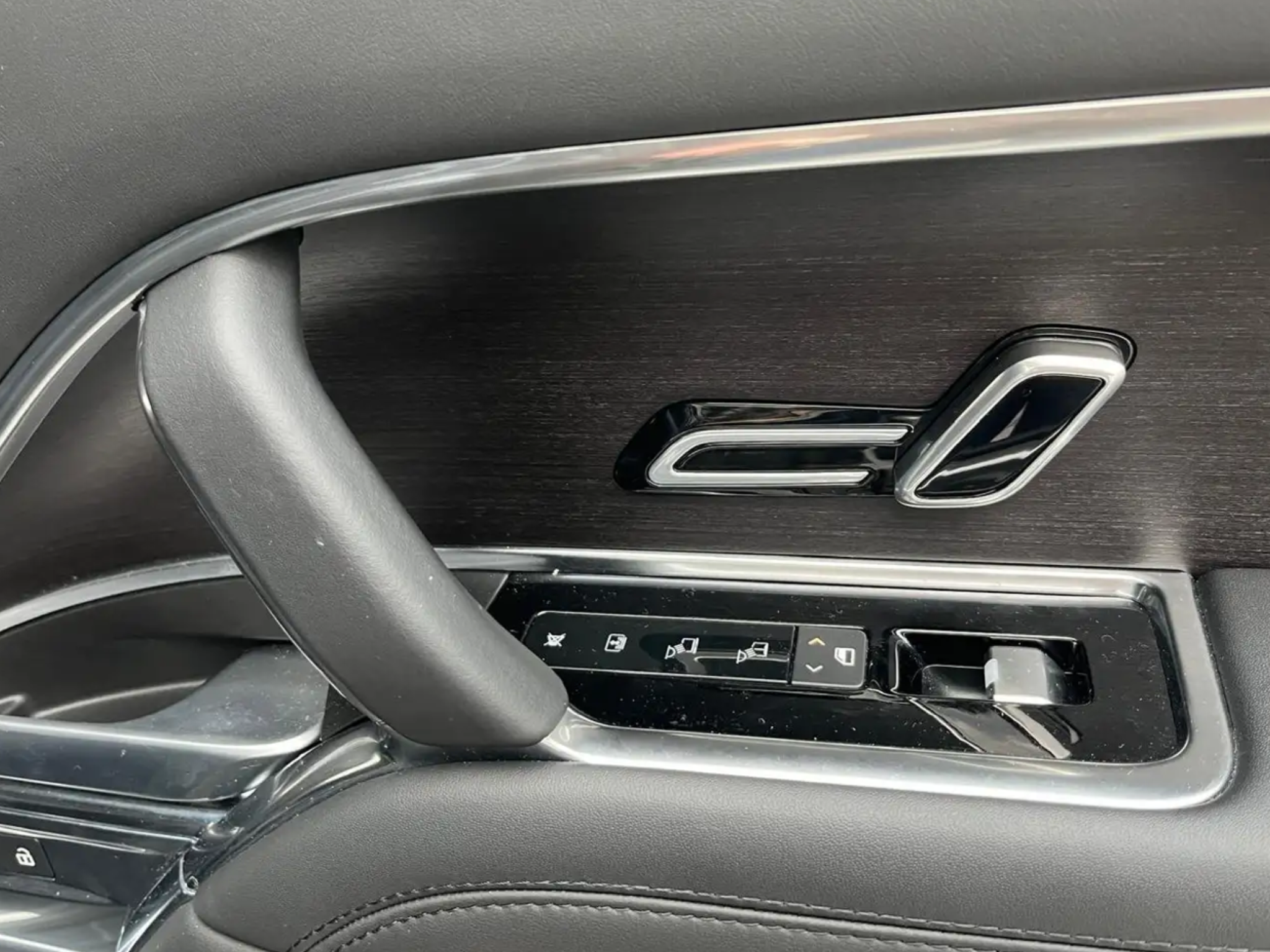 LAND ROVER RANGE 3.0 D i6 MHEV HSE  300 CV