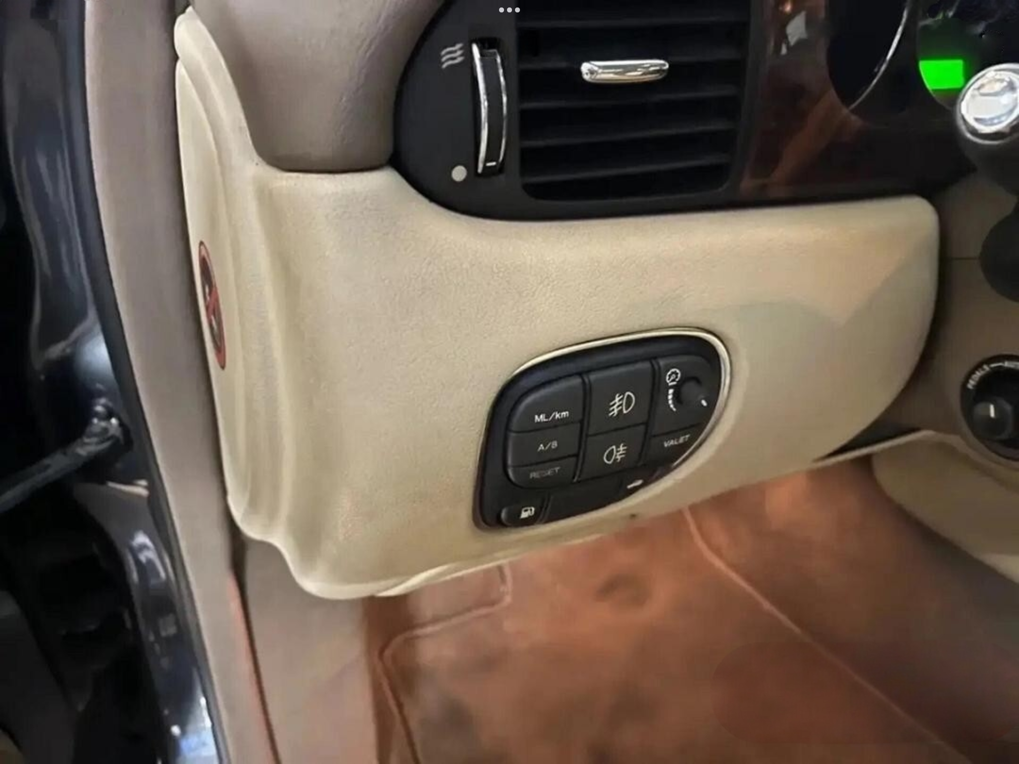 JAGUAR XJ 2.7 D V6 CAT LWB SOVEREIGN