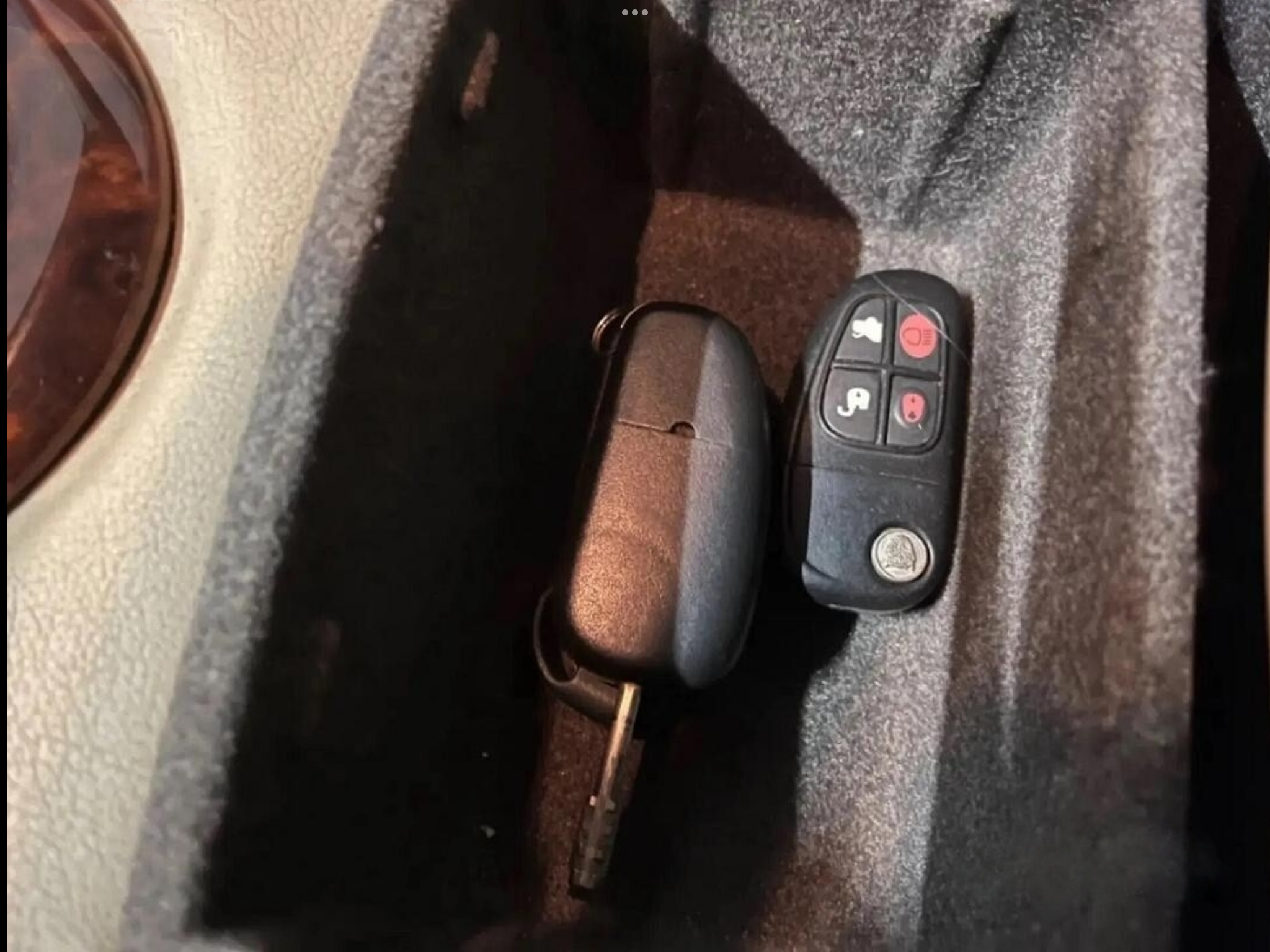 JAGUAR XJ 2.7 D V6 CAT LWB SOVEREIGN