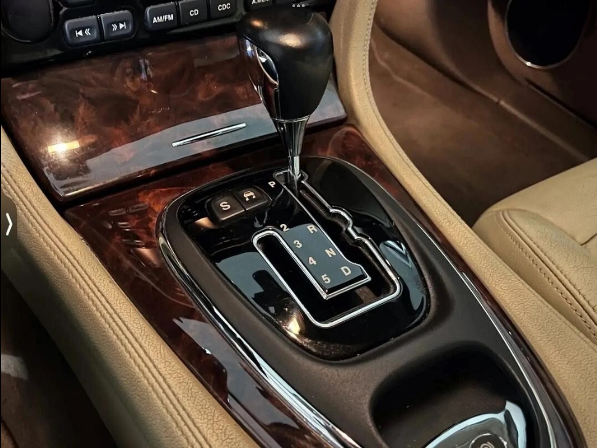 JAGUAR XJ 2.7 D V6 CAT LWB SOVEREIGN