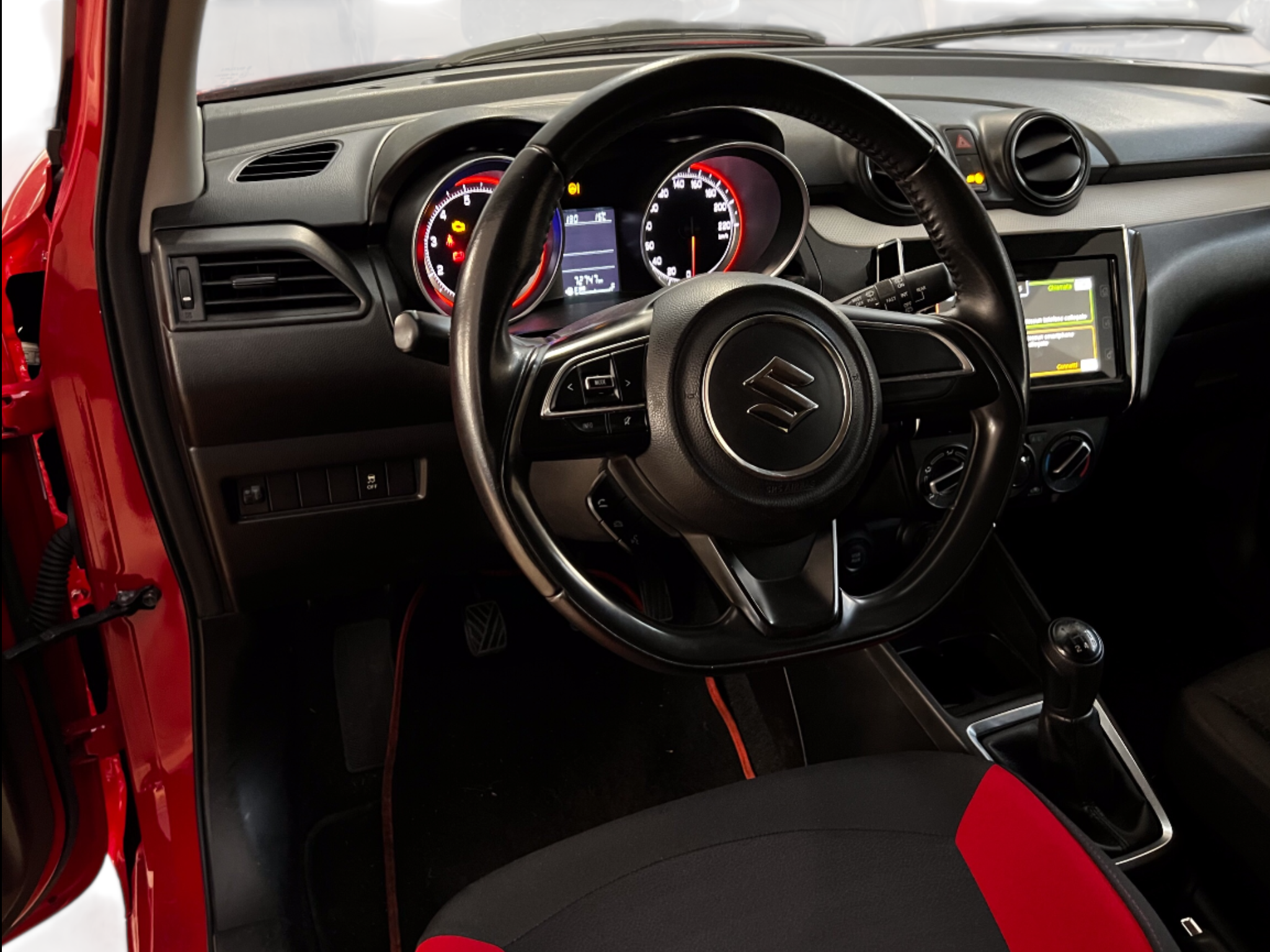 SUZUKI SWIFT 1.2 DUALJET COOL PERFETTA