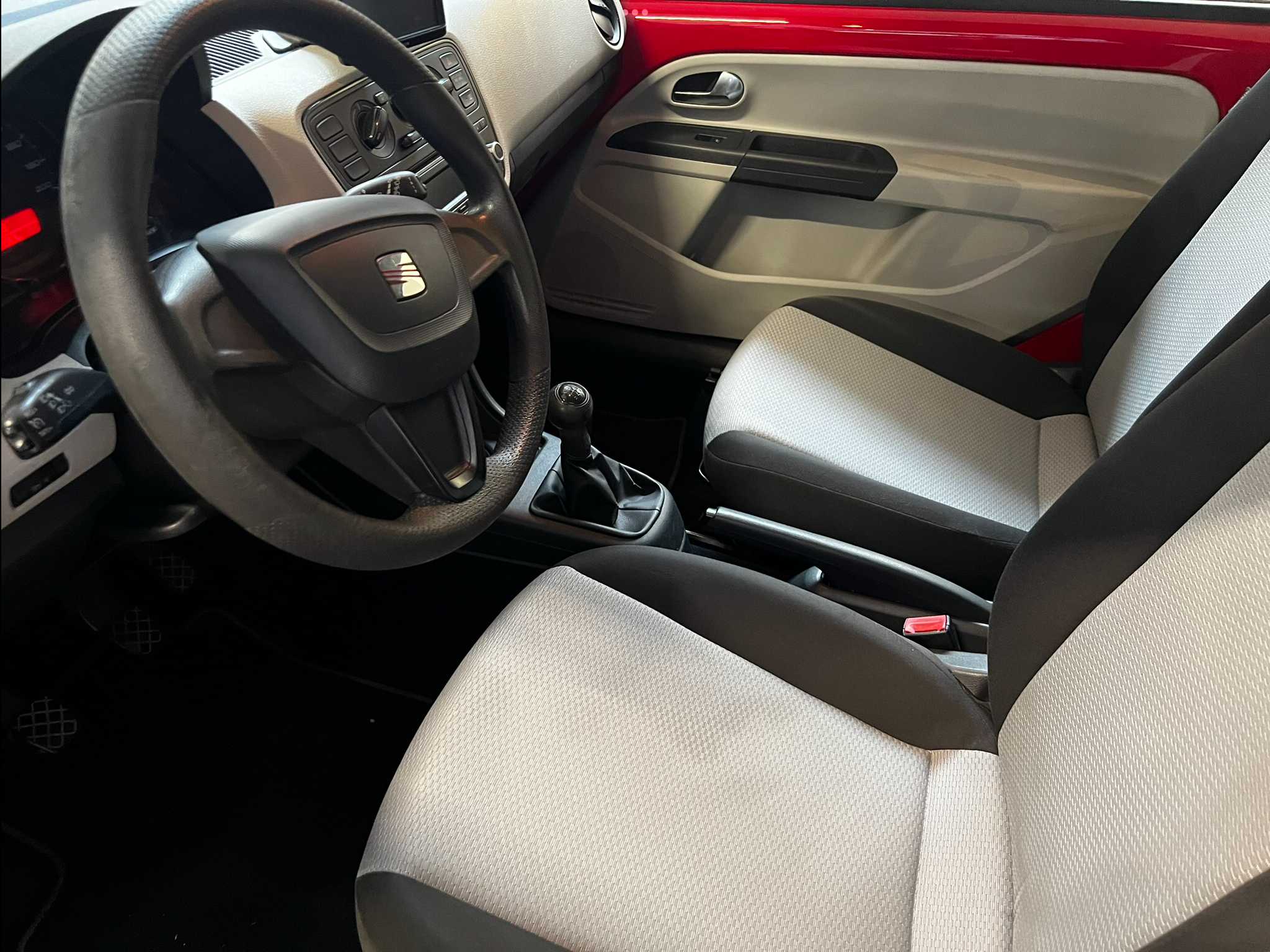 SEAT Mii  STYLE 1.0 3 PORTE  SI NEOPATENTATI