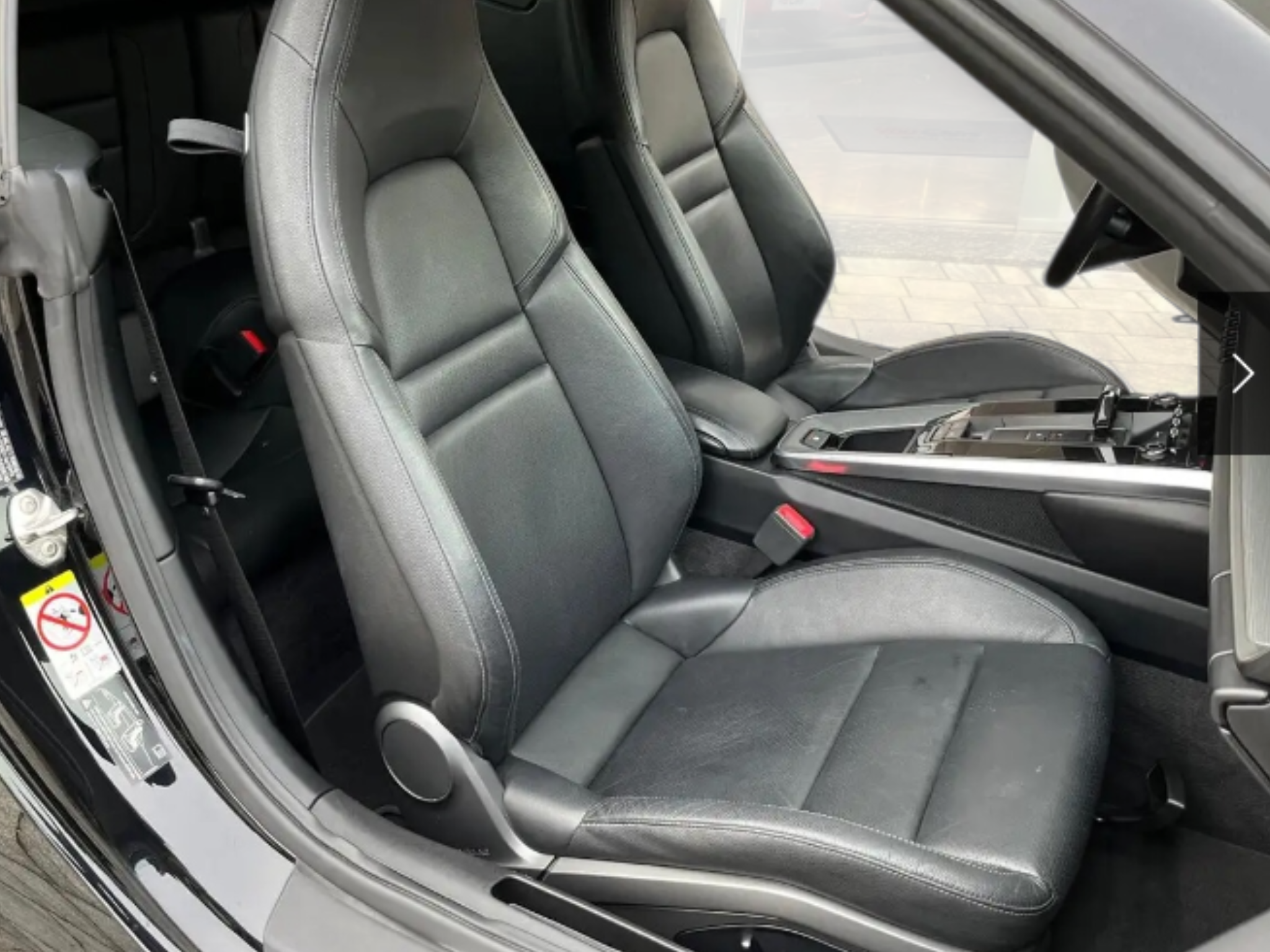 PORSCHE 911 992 CABRIO 3.0 CARRERA 4 S