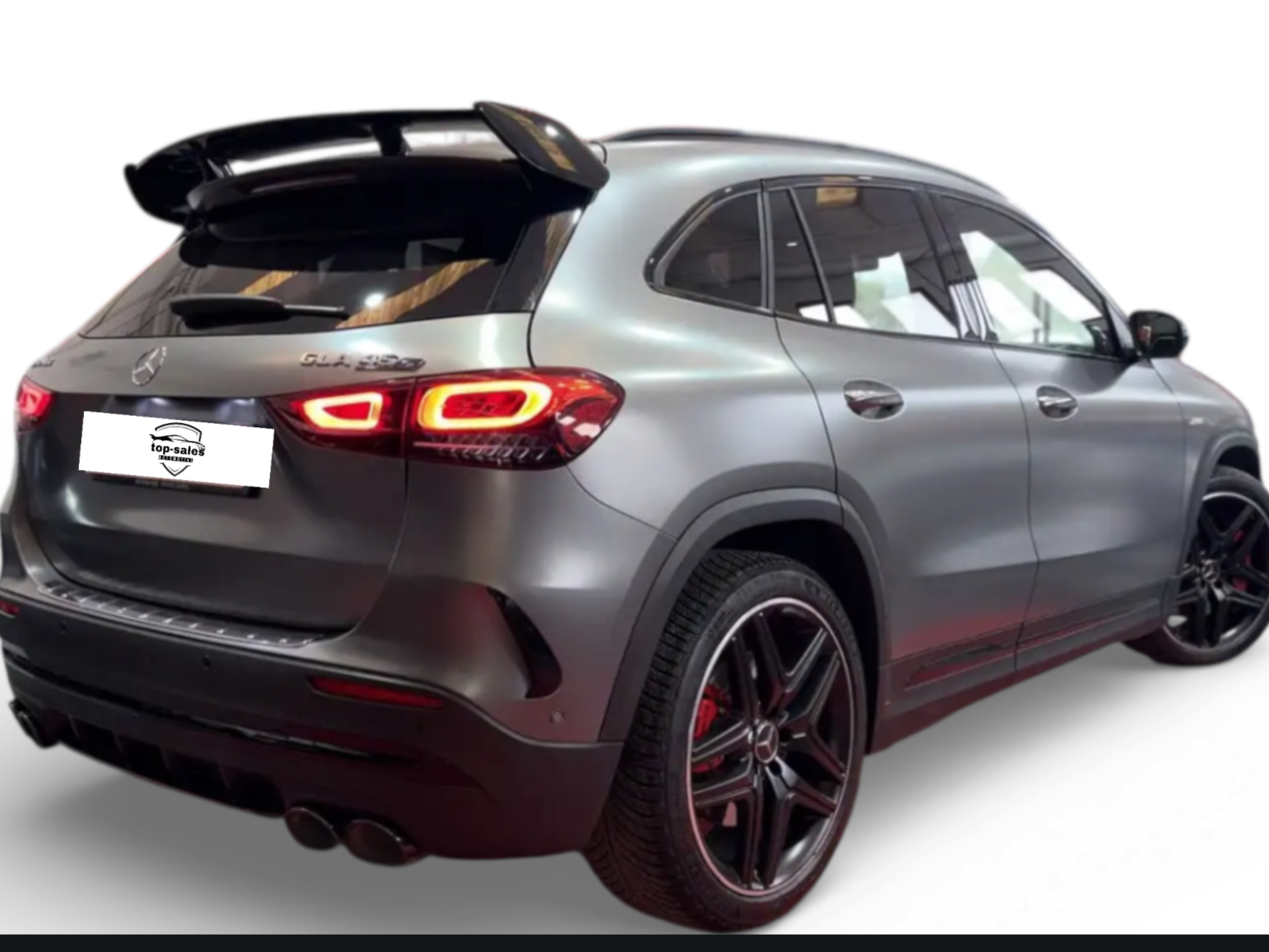 MERCEDES-BENZ GLA 45 S AMG 4 MATIC P