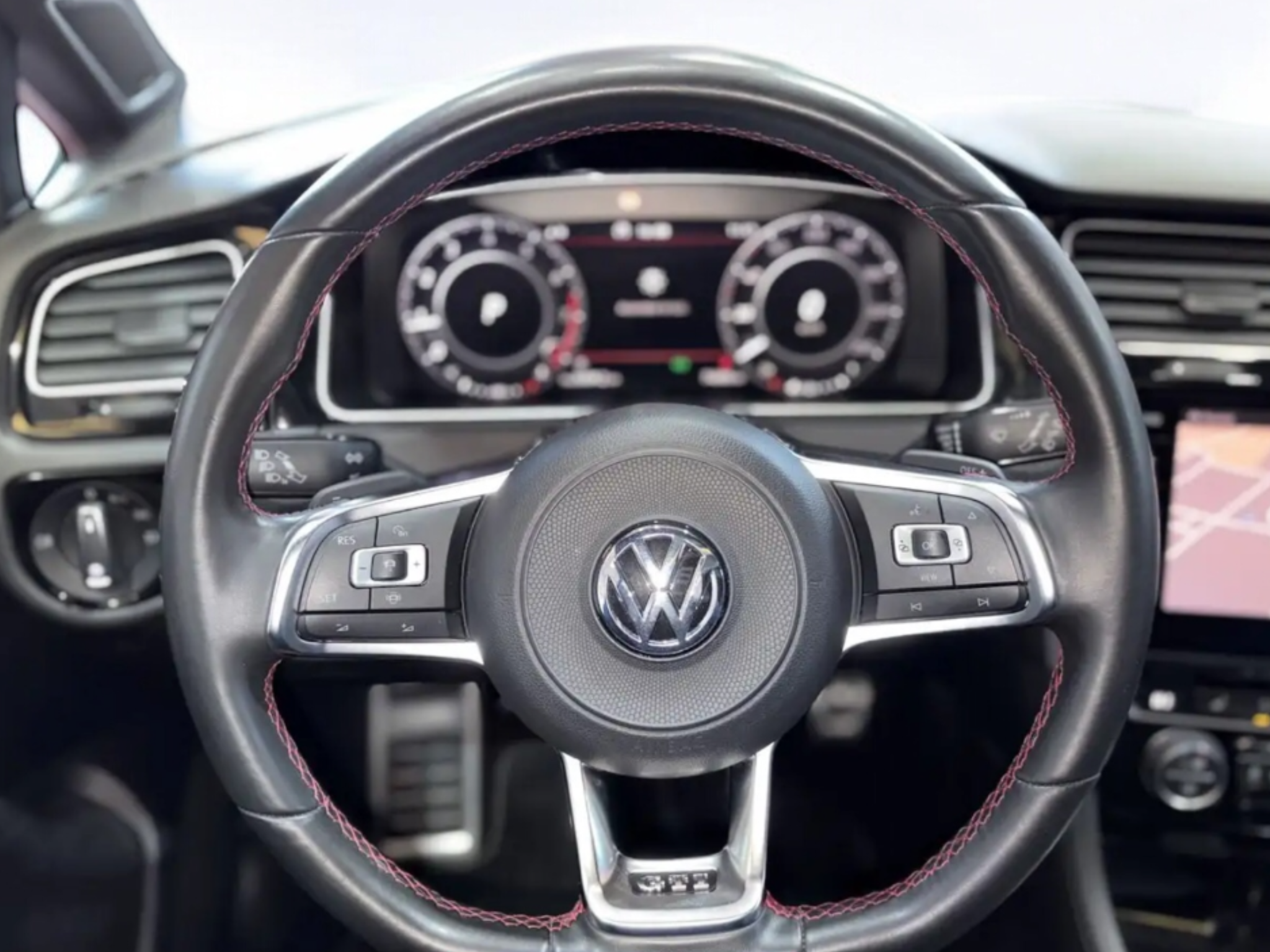 VOLKSWAGEN GOLF GTI 2.0 TSI GT BMT  DSG