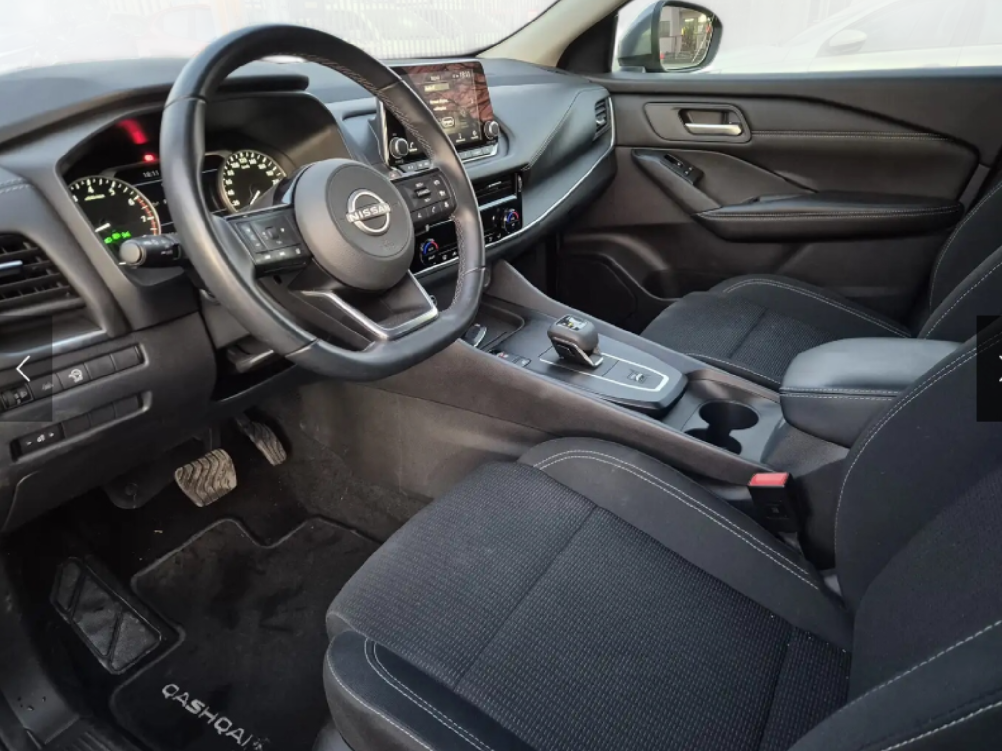 NISSAN QASHQAI  1.3 MHEV 2 WD  158 CV