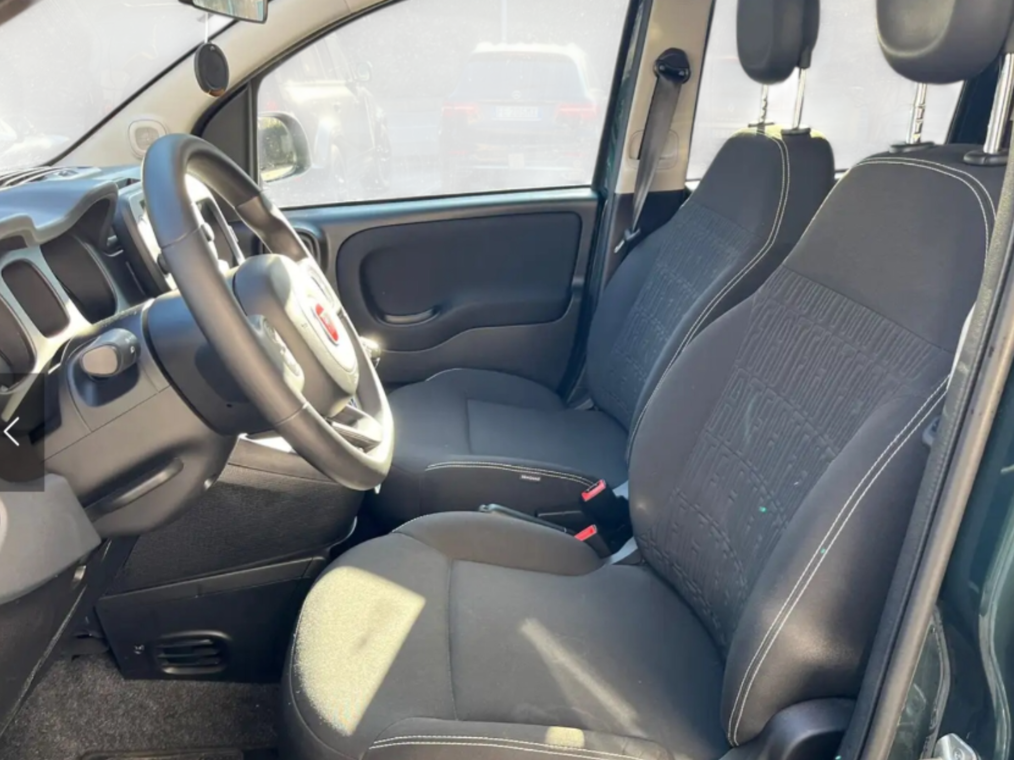 FIAT PANDA CROSS 1.0 FIREFLY HYBRID s&S 4×4