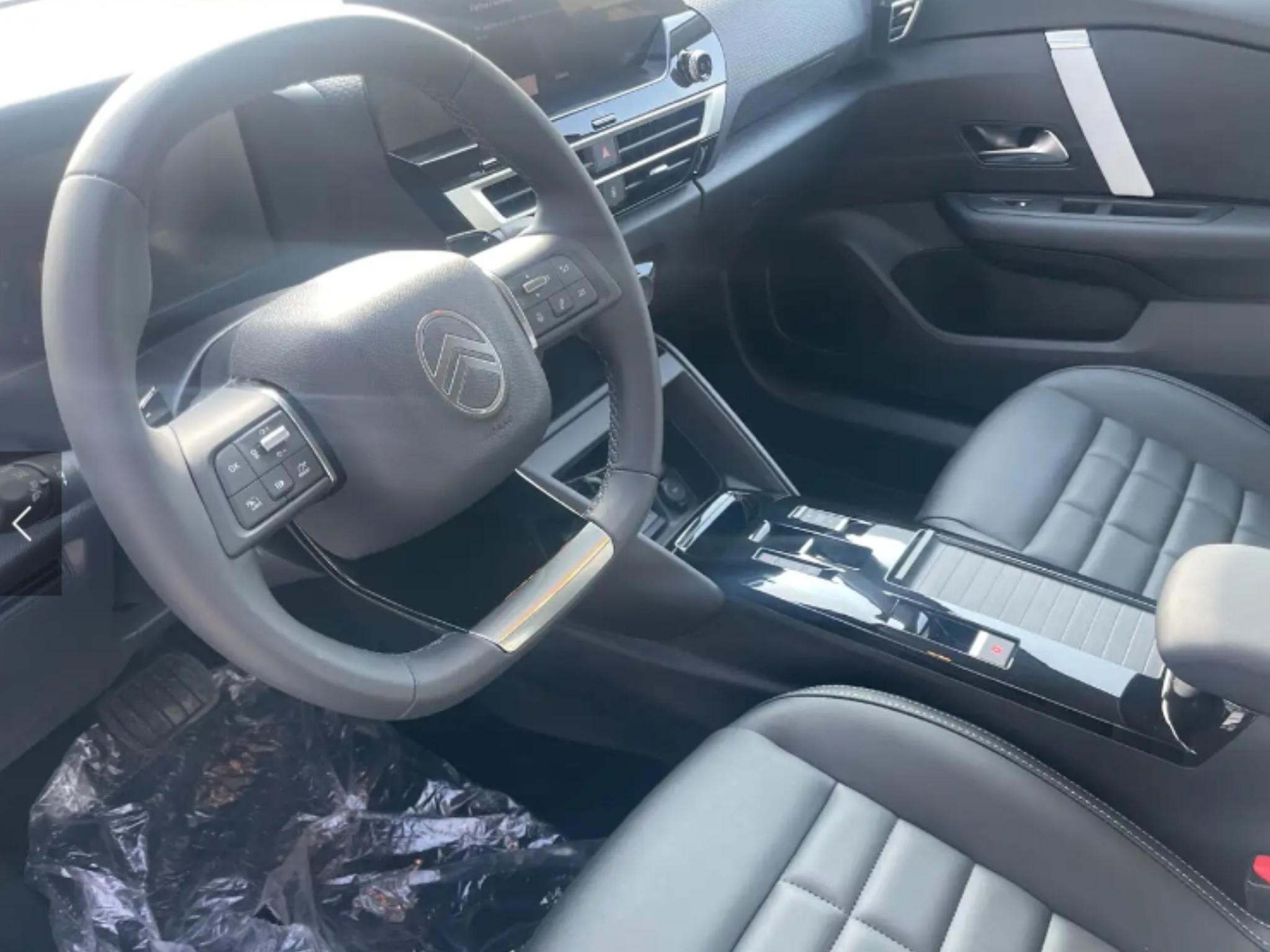 CITROËN C4 X 1.2 PURETEK  PLUS S PERFETTA