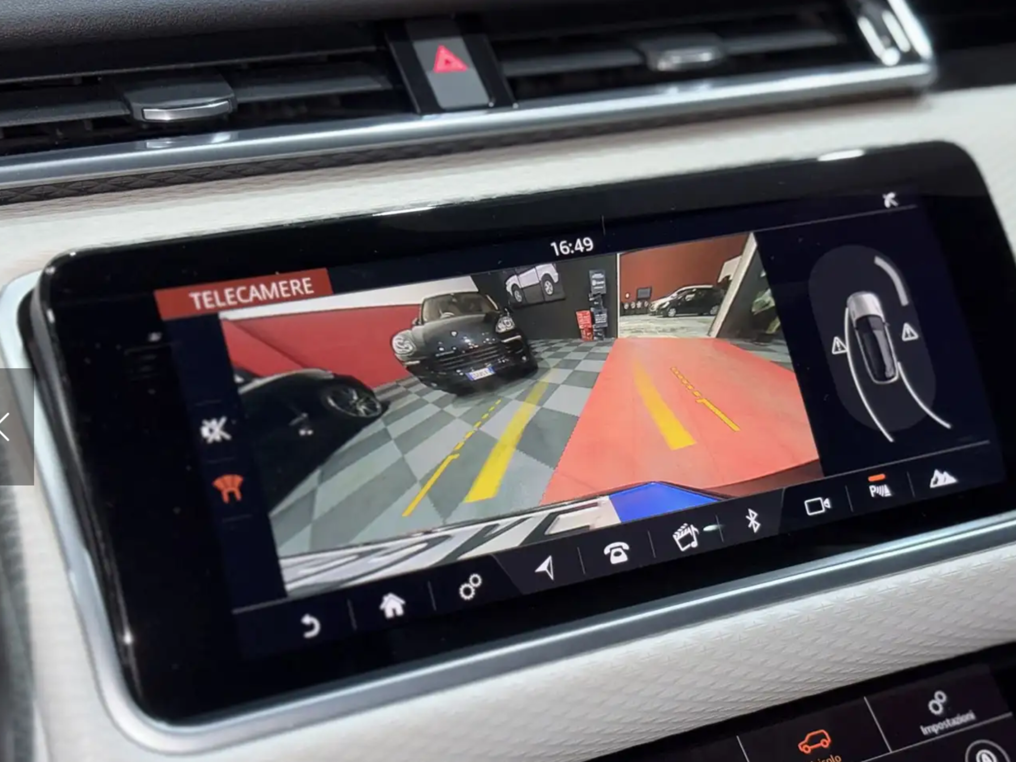 LAND ROVER RANGE  VELAR  240 CV PERFETTA