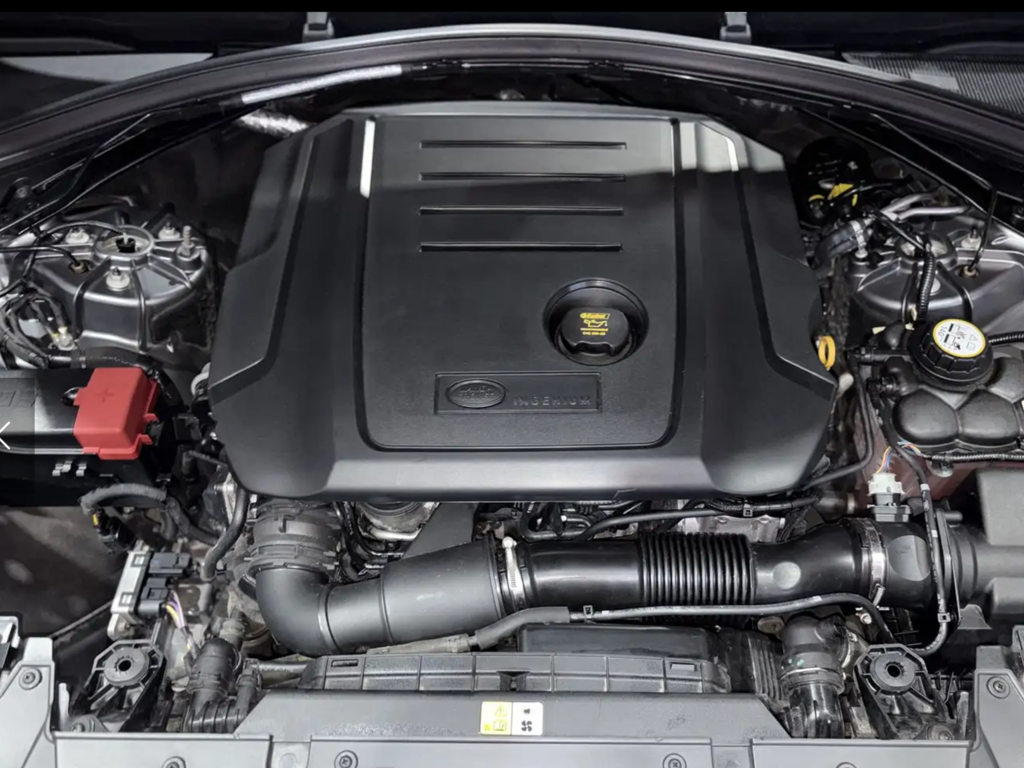 LAND ROVER RANGE  VELAR  240 CV PERFETTA