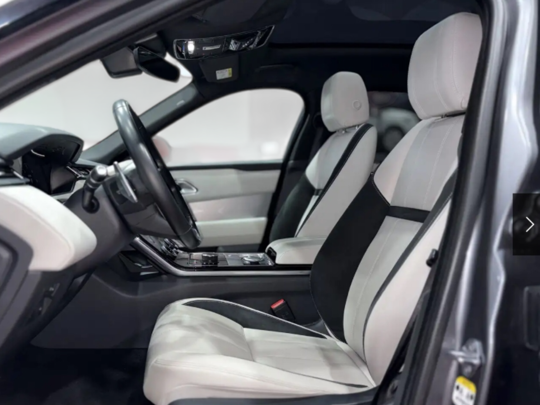 LAND ROVER RANGE  VELAR  240 CV PERFETTA