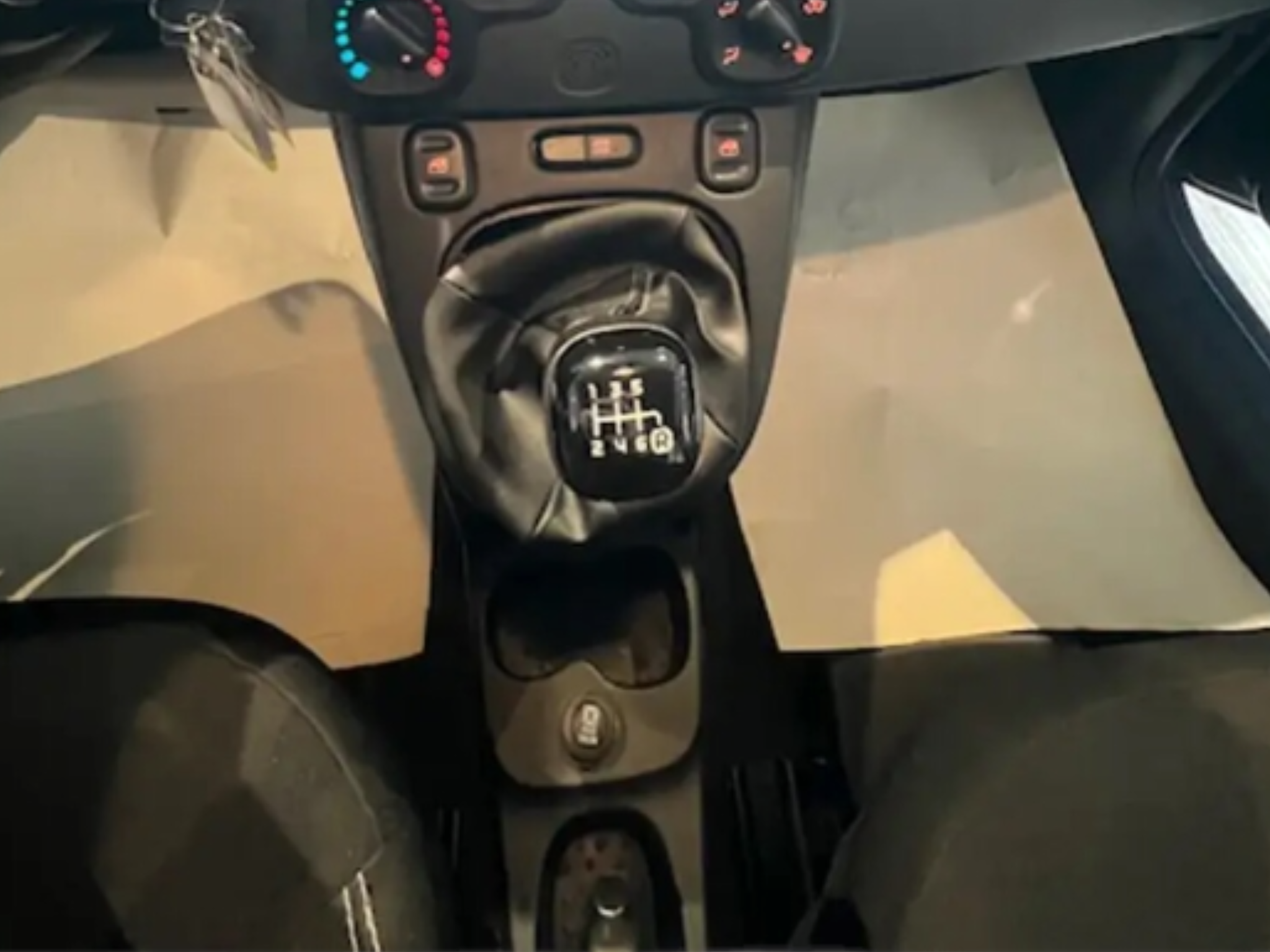 FIAT PANDA 1.0 FIREFLY  HYBRID PERFETTA