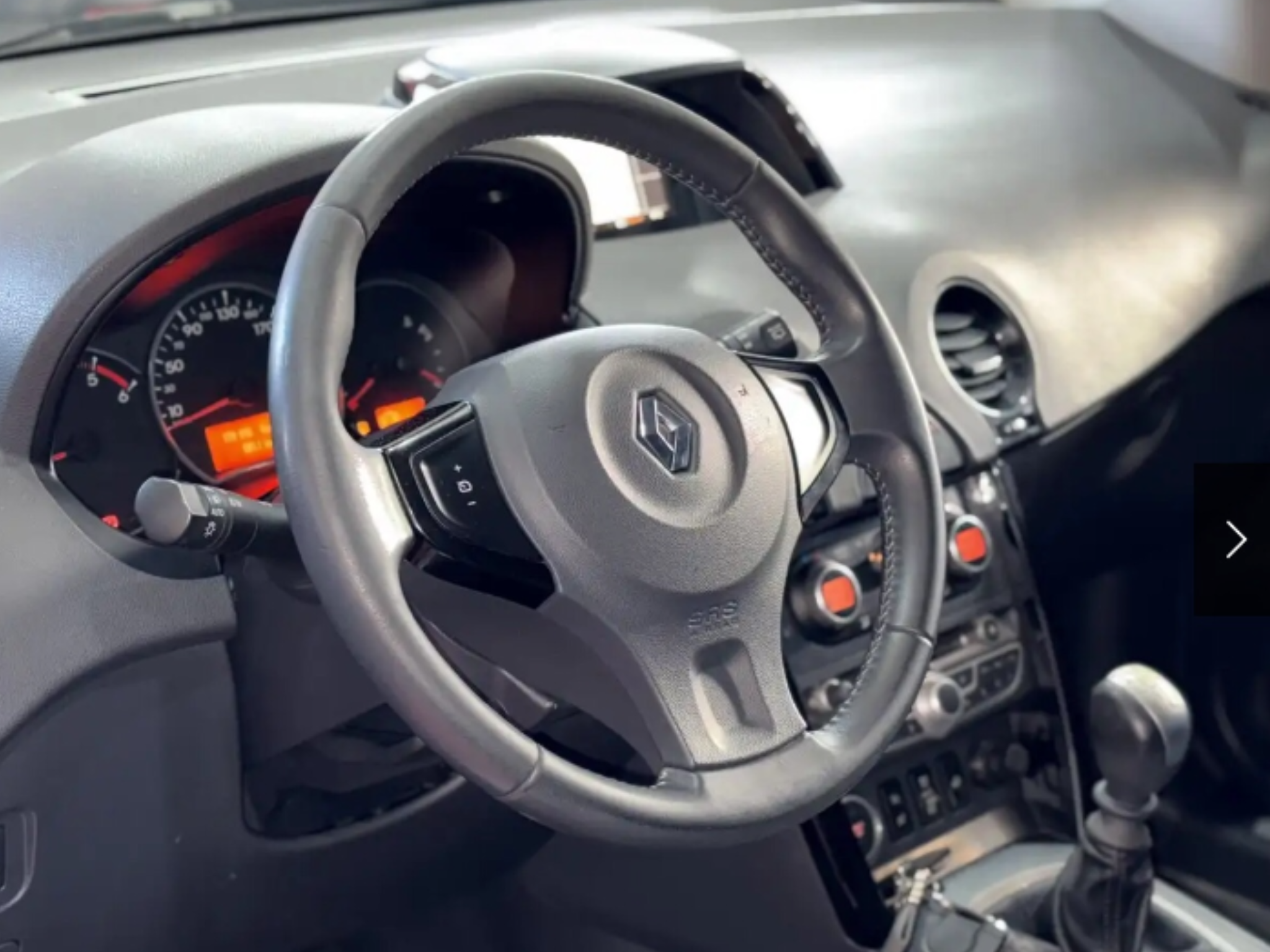 RENAULT KOLEOS 2.0 DCI  150 CV  4×4  BOSE