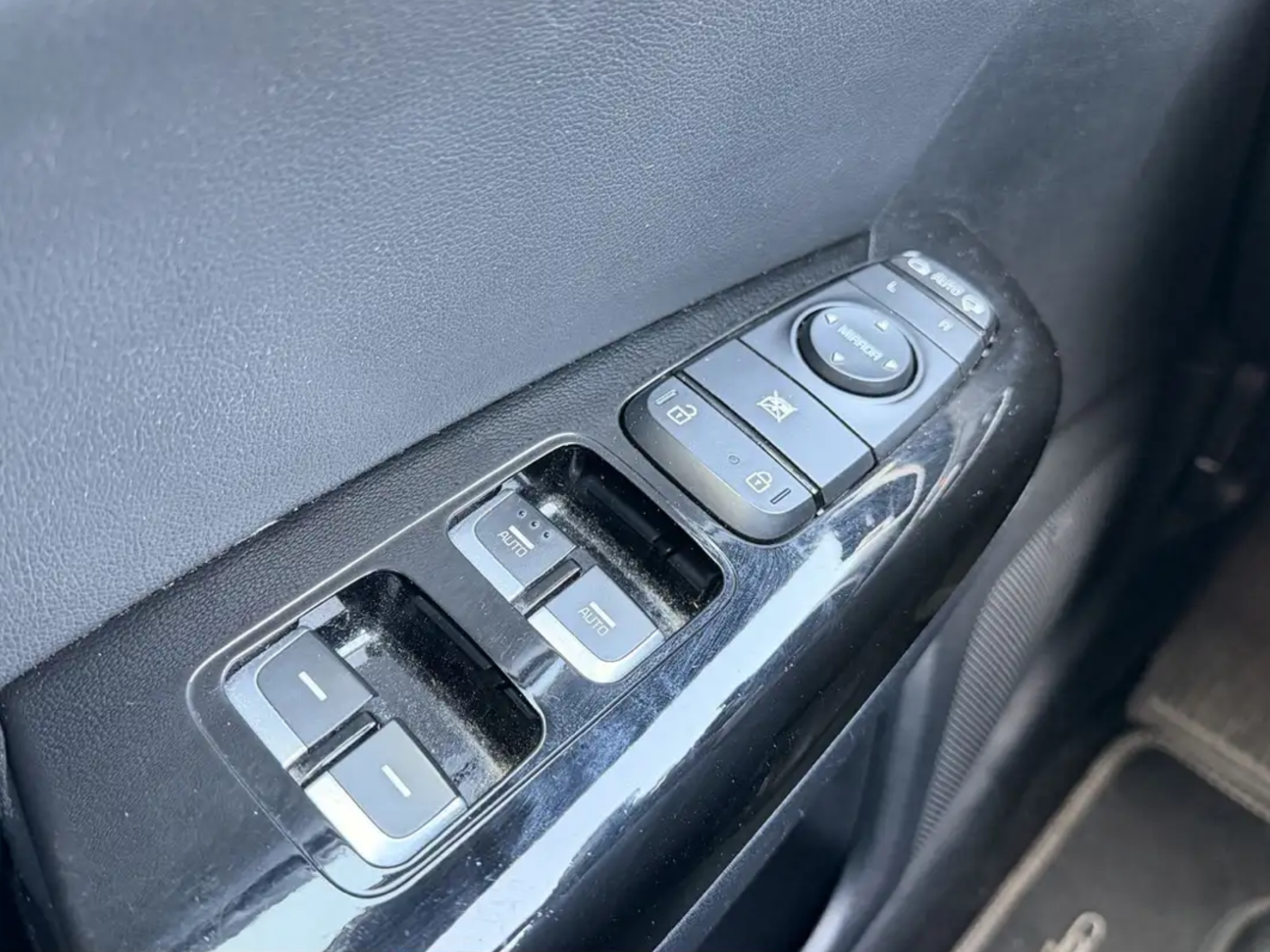 KIA SPORTTAGE1.6 CRDI MHEV GT LINE 4×4