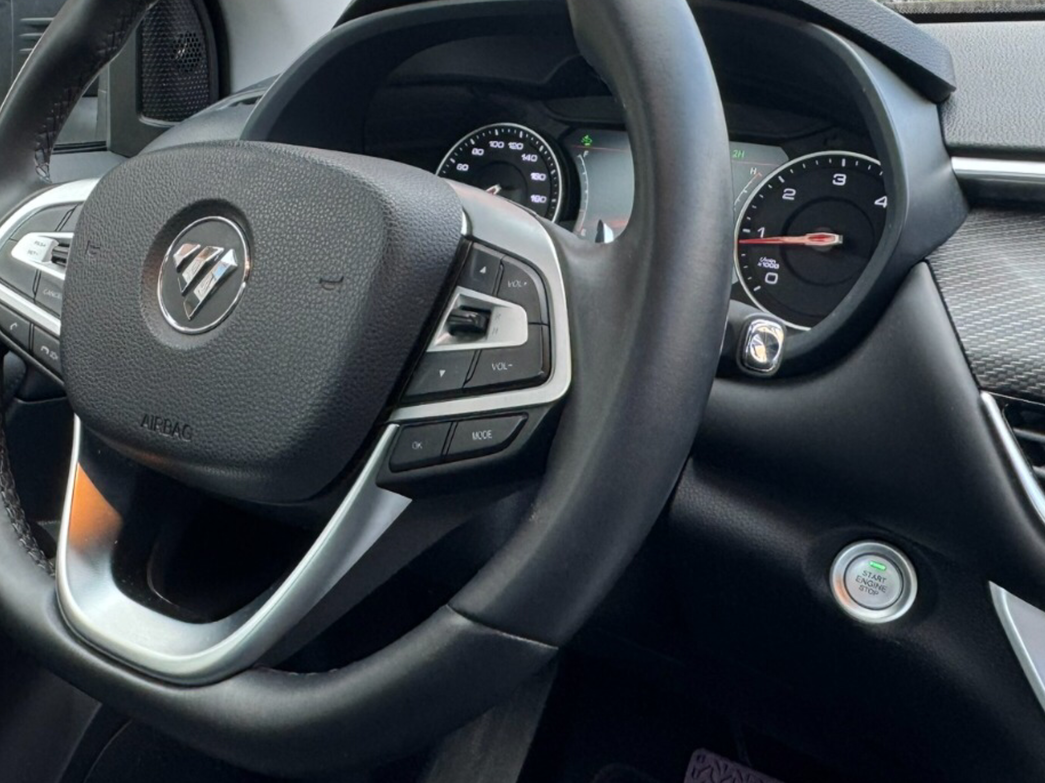 FOTON TUNLAND G7  2.0 TDI 4×4  AUTOMATICA .