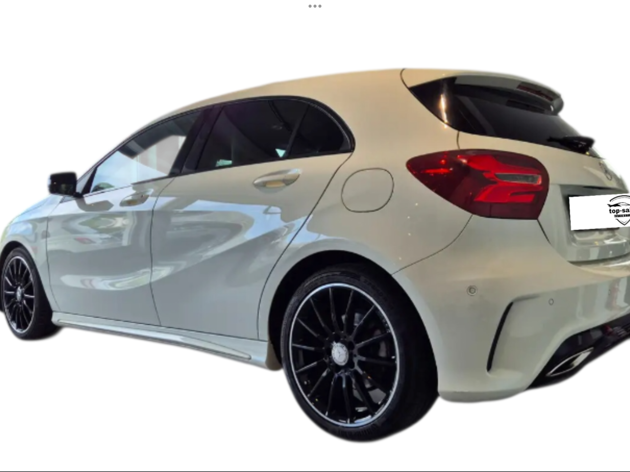 MERCEDES-BENZ A180  PREMIUM  AMG