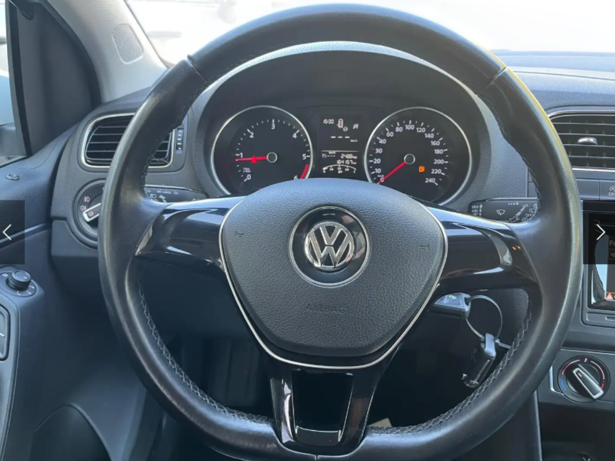 VOLKSWAGEN POLO 1.4 TDI SI NEOPATENTATI.