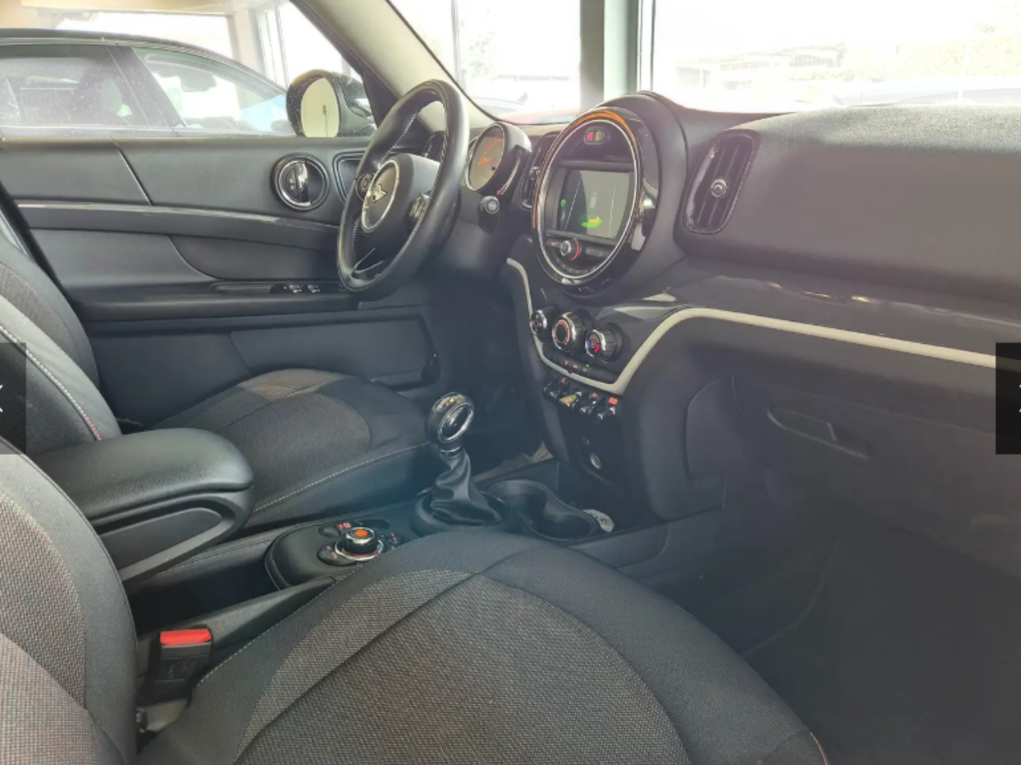 MINI COOPER SE COUNTRYMAN 1.5 F60 4×4