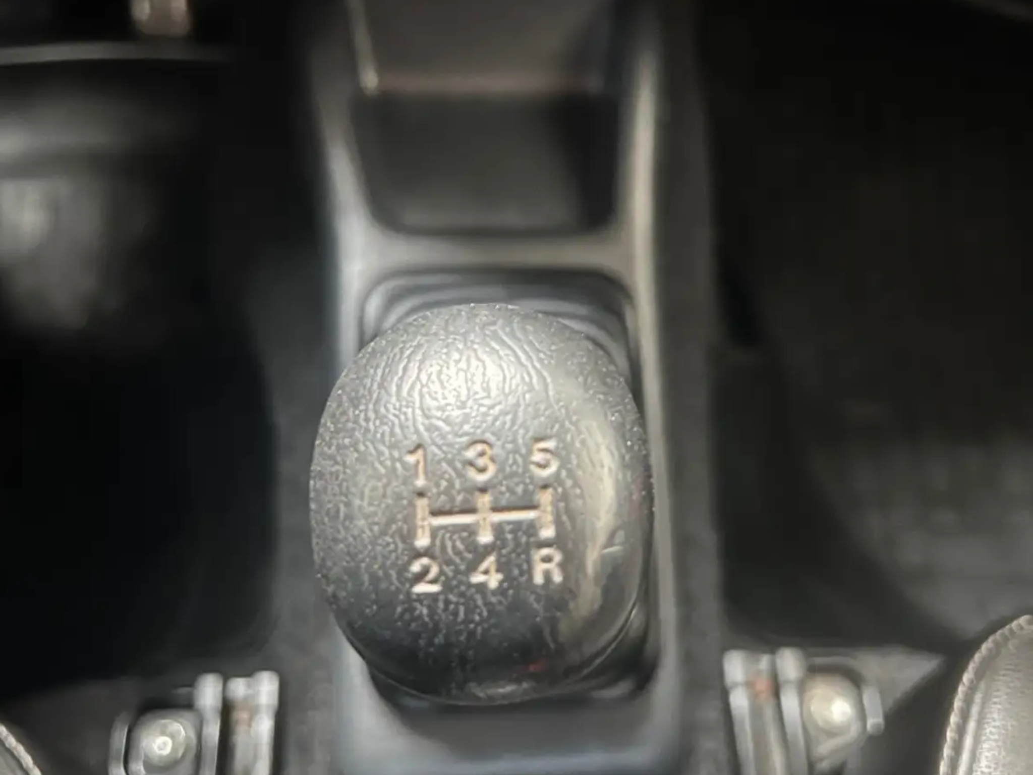 SUZUKI JIMNY 1.3 4×4  GANCIO TRAINO