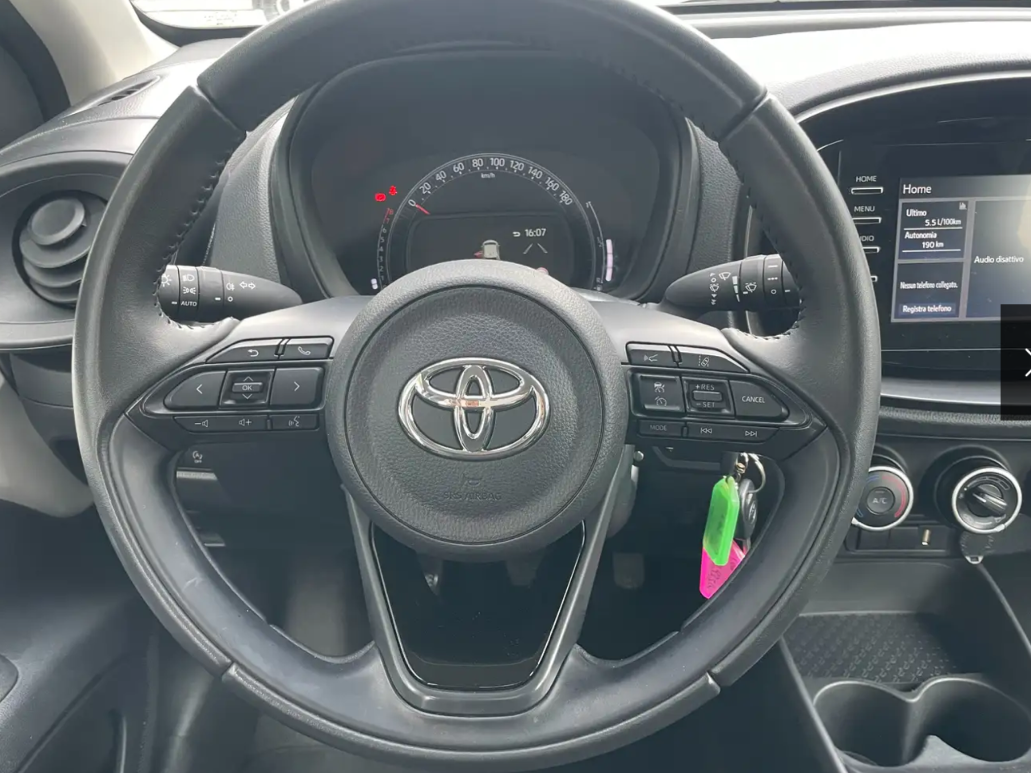 TOYOTA AYGO X  1.0 ACTIVE  SI NEOPATENTATI.