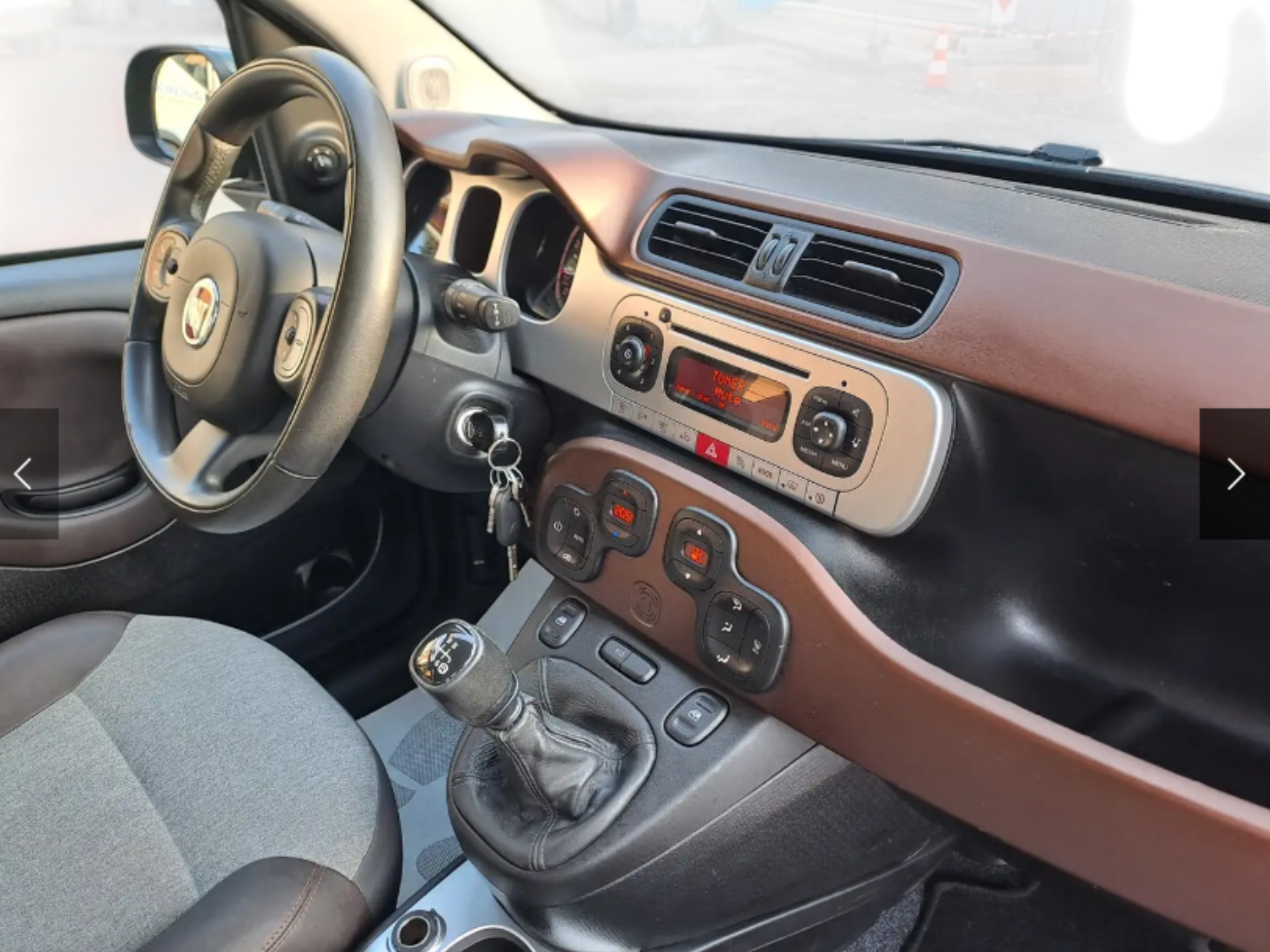 FIAT PANDA CROSS 4×4  CV 90  PERFETTA