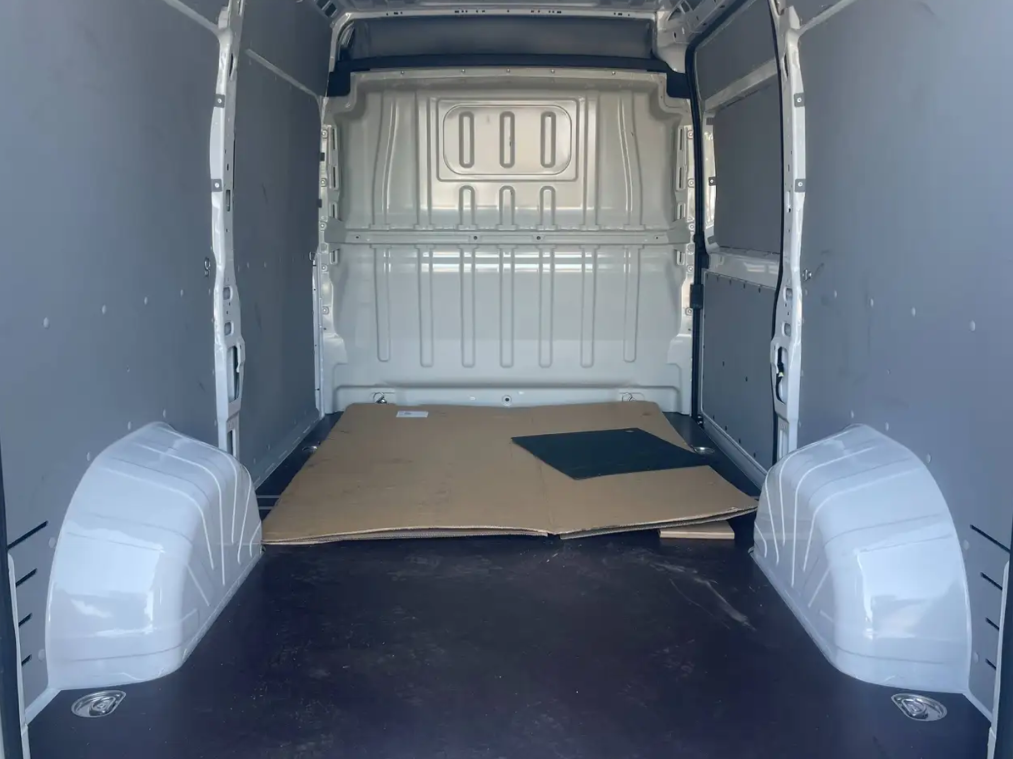 PEUGEOT BOXER 2.2 BLUEHDI 140 CV PERFETTA