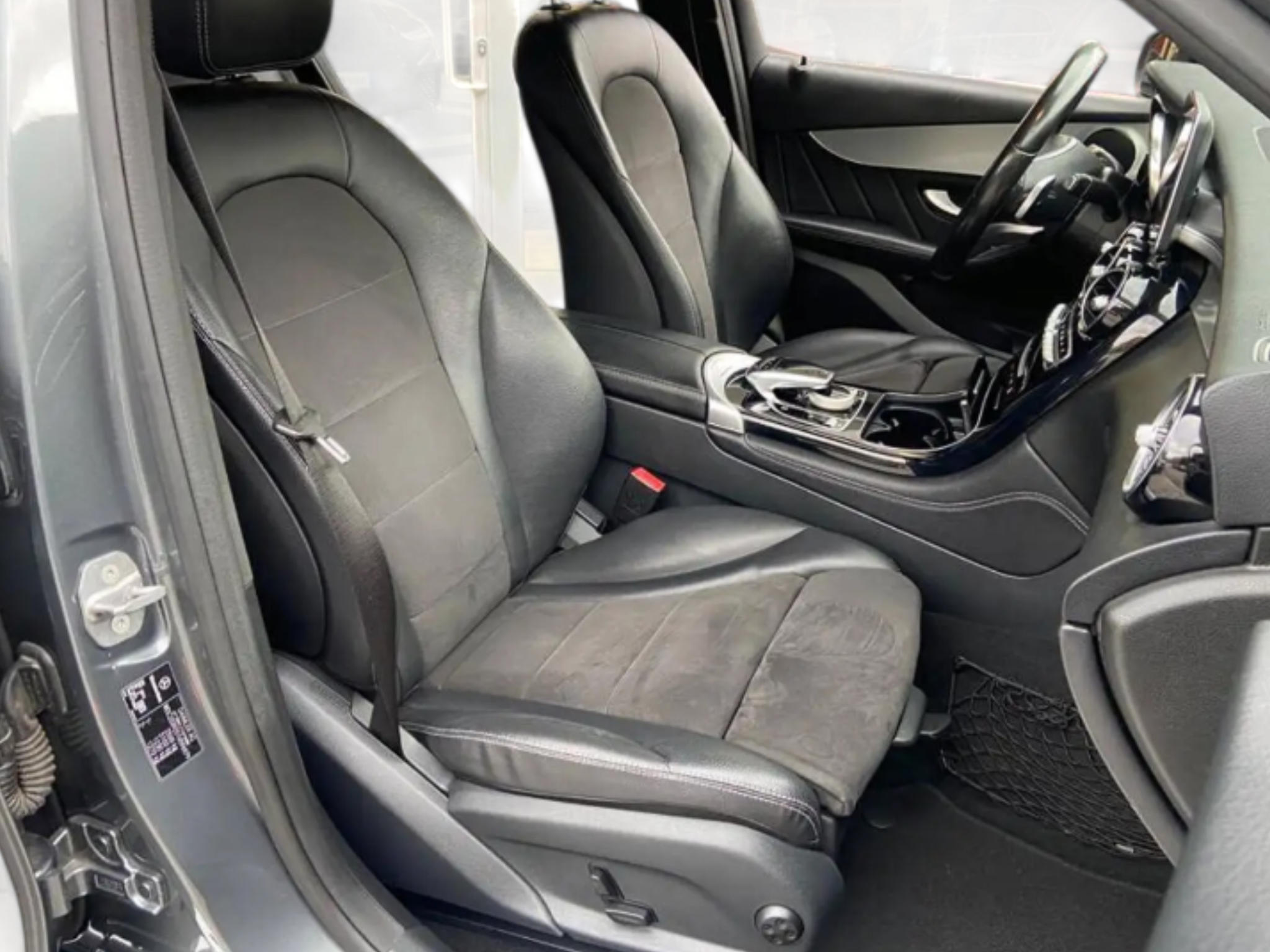 MERCEDES-BENZ GLC 350 PREMIUM 4 MATIC