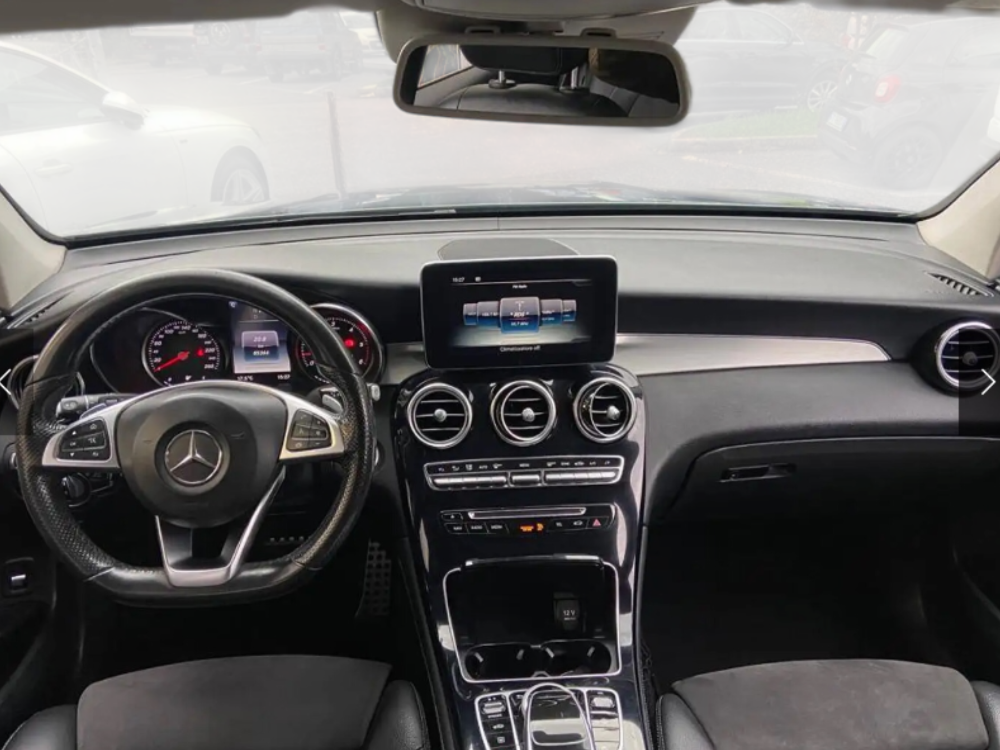 MERCEDES-BENZ GLC 350 PREMIUM 4 MATIC