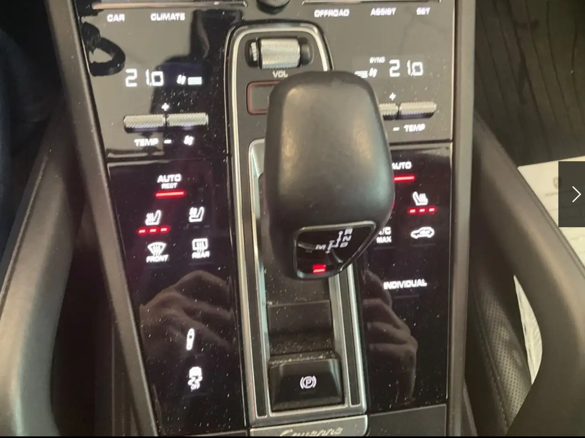 PORSCHE CAYENNE 3.0 V6 E- HYBRID PLATINUM