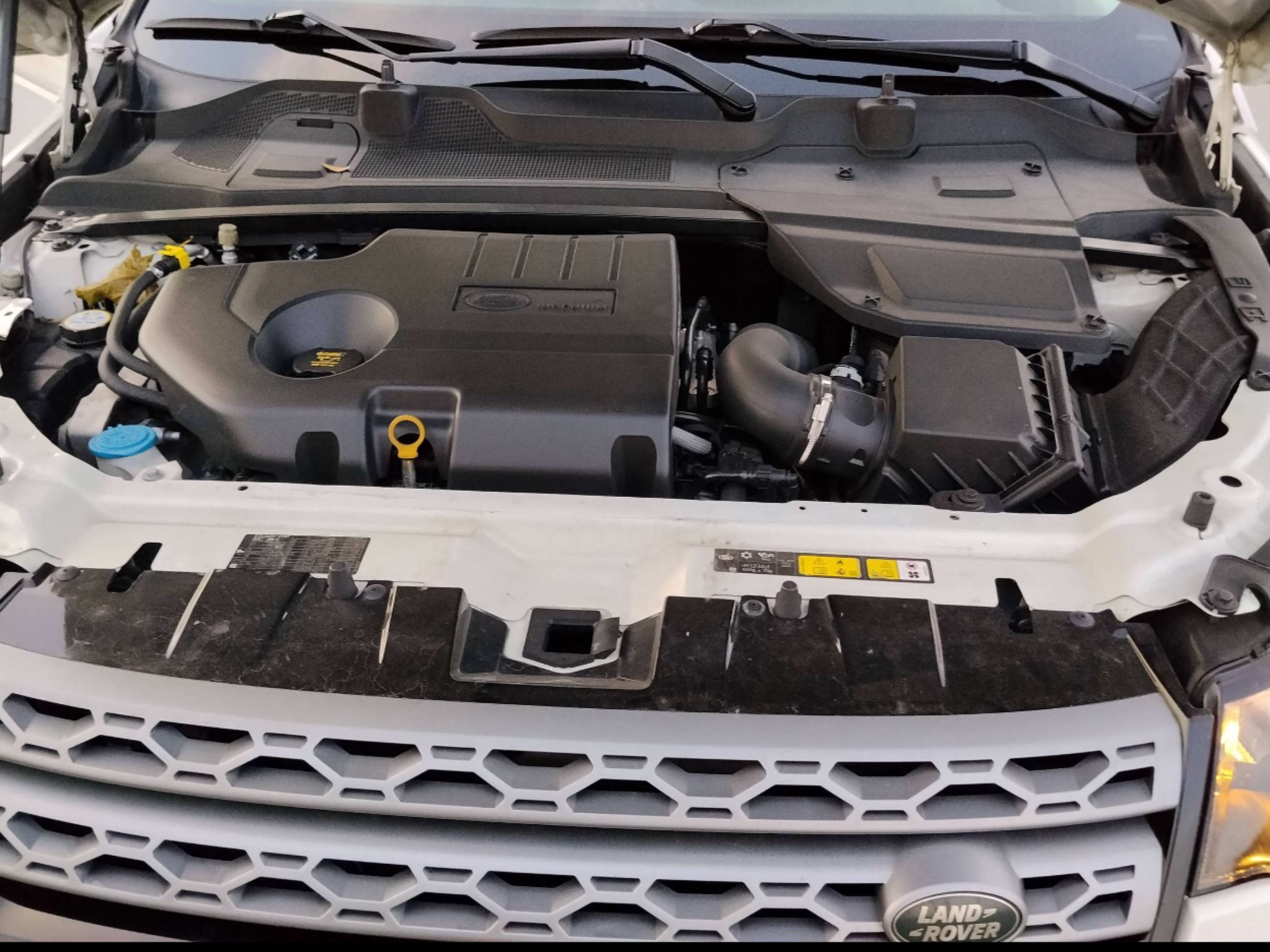 LAND ROVER DISCOVERY SPORT 2.0 TD PERFETTA