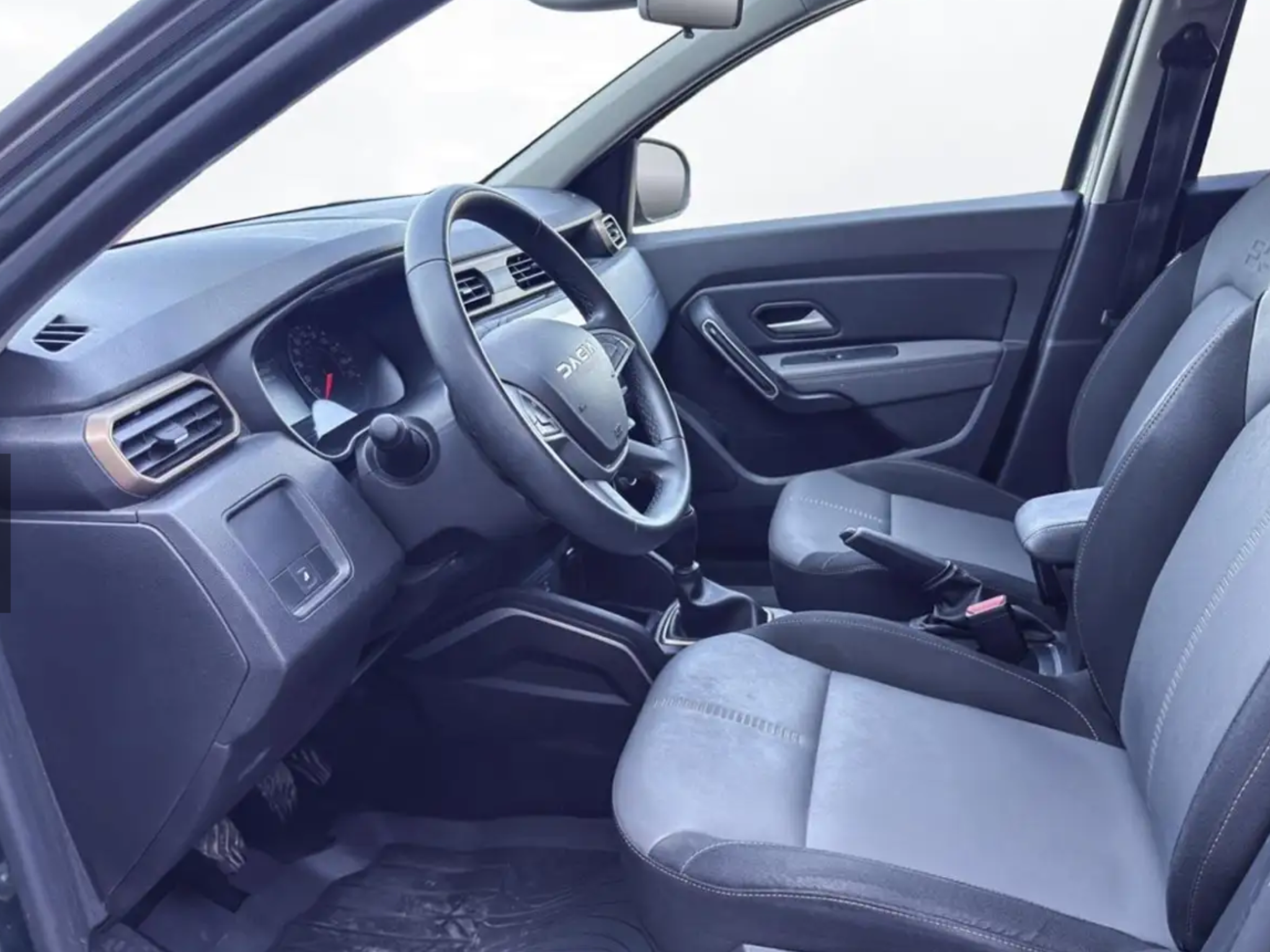 DACIA DUSTER  1.5 BLUE DCI 4×2  EXTREME