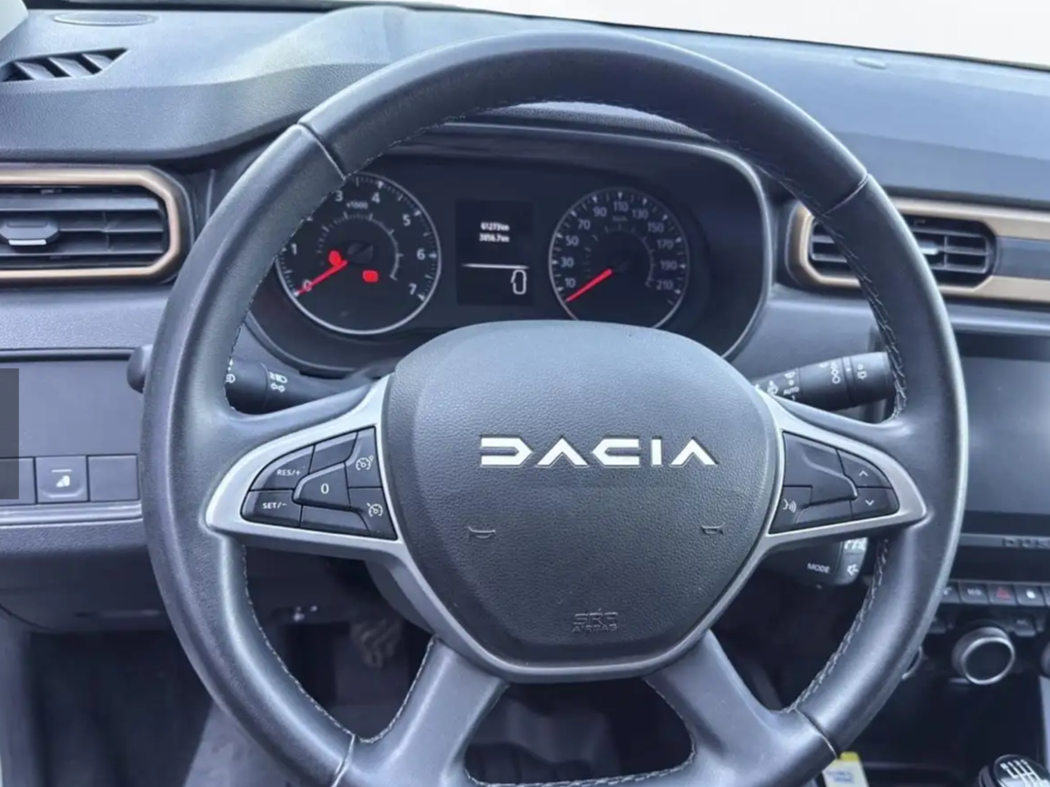 DACIA DUSTER  1.5 BLUE DCI 4×2  EXTREME
