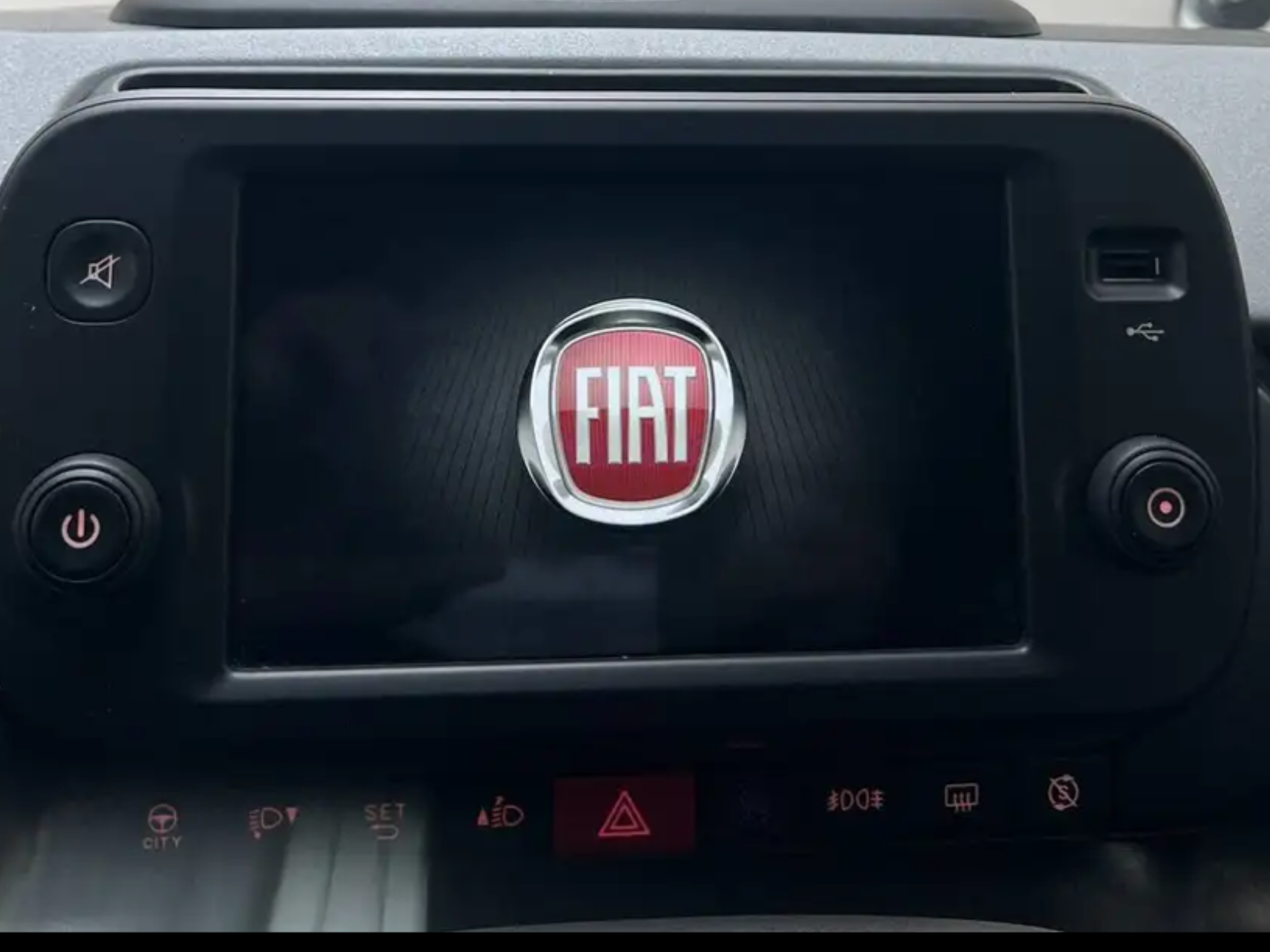 FIAT PANDA CROSS 1.0 FIREFLY HIBRID